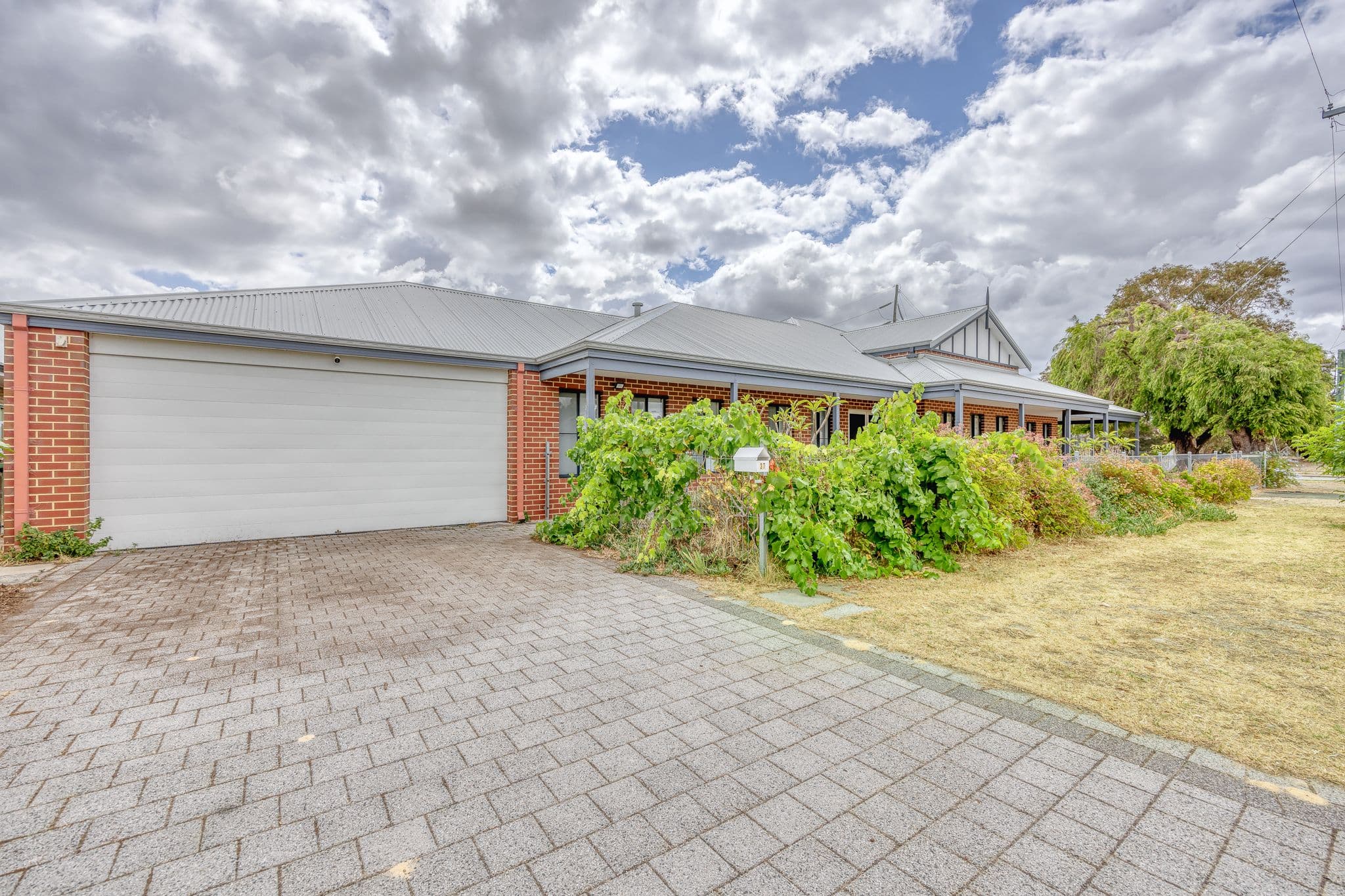 37 Arlunya Avenue, Belmont WA 6104, Belmont - Thumbnail 2
