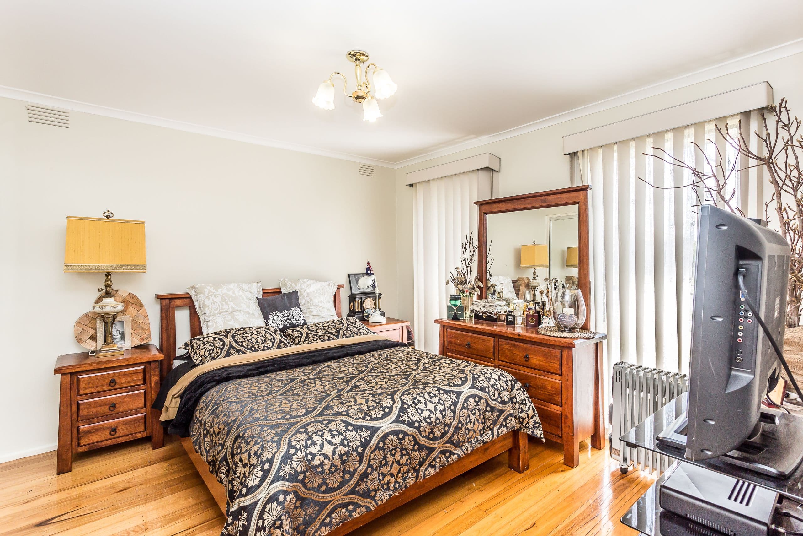 6 Glenmaggie Drive, St Albans VIC 3021, St Albans - Thumbnail 2