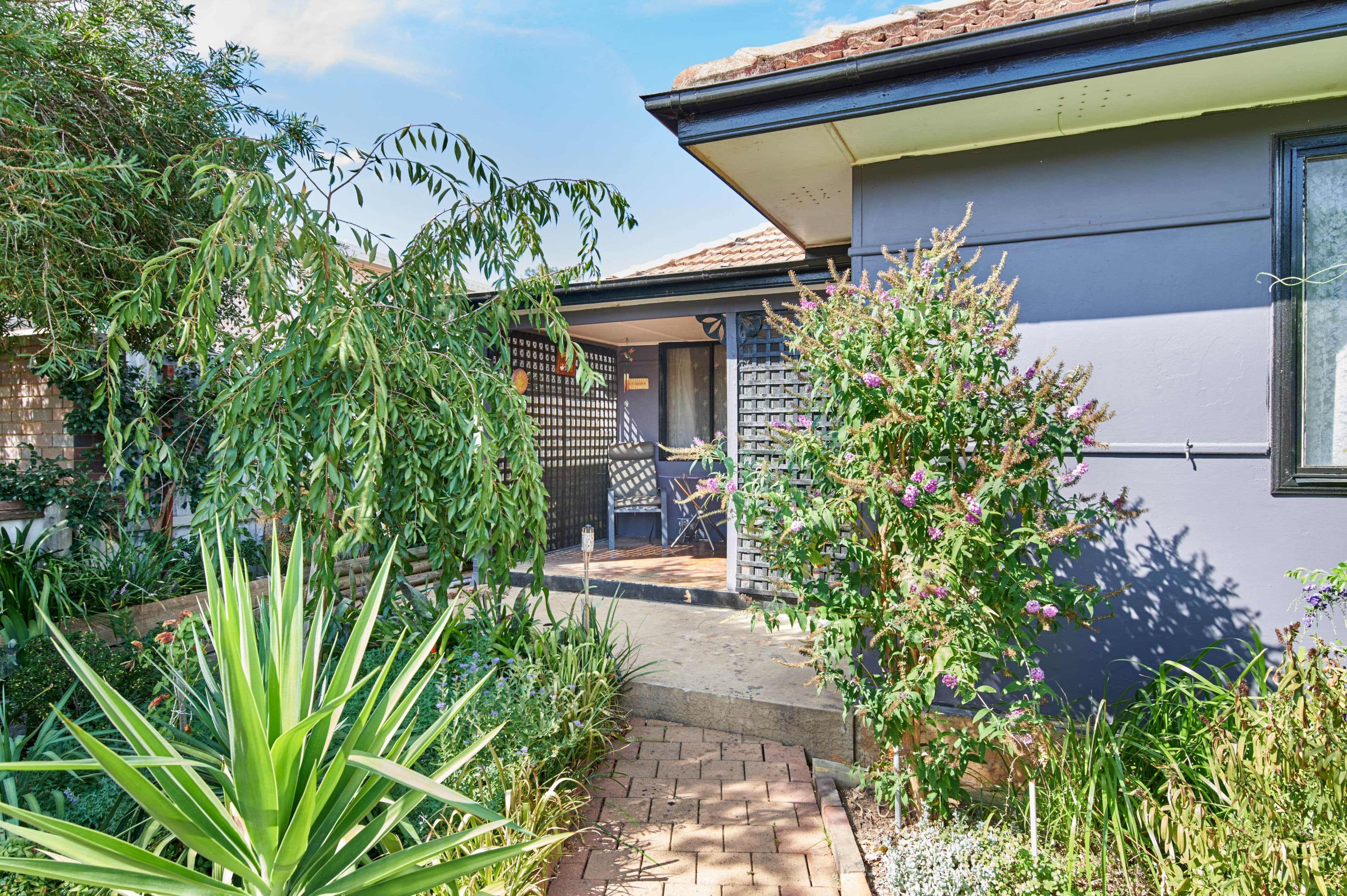 164 Fernleigh Road, Mount Austin - Thumbnail 2