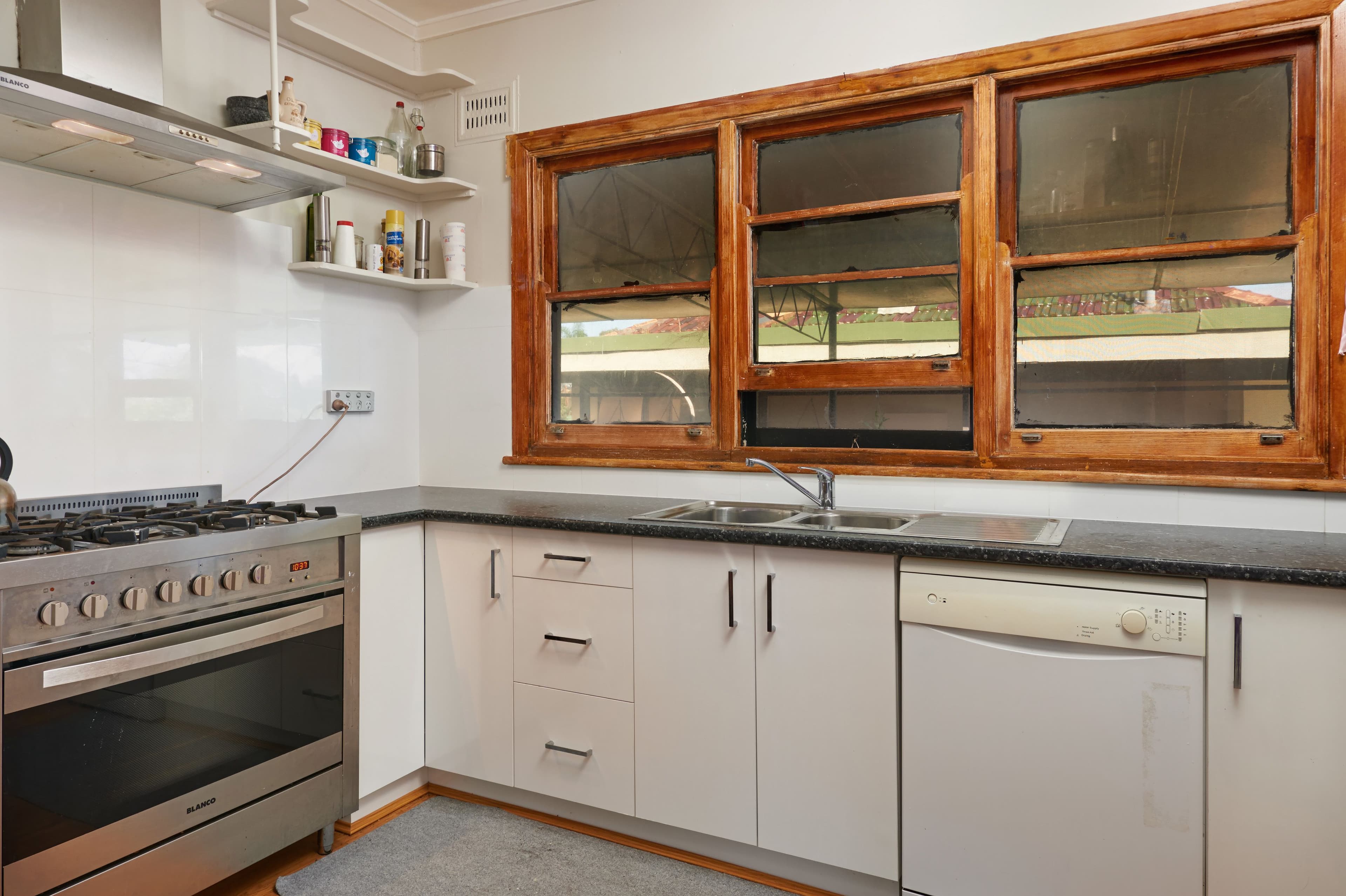 164 Fernleigh Road, Mount Austin - Thumbnail 4