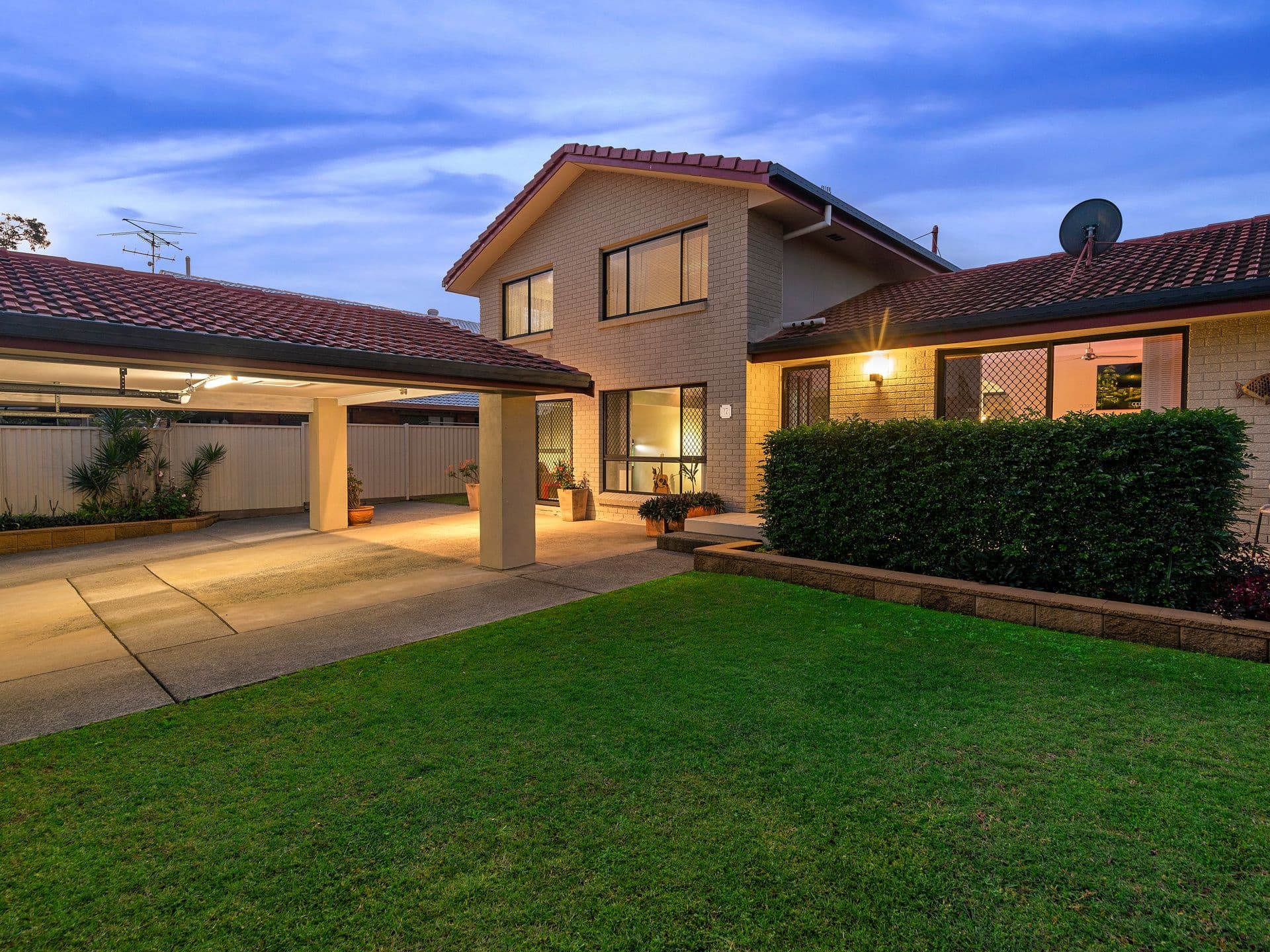 17 Hopbush Street, Palm Beach QLD 4221, Palm Beach - Thumbnail 3