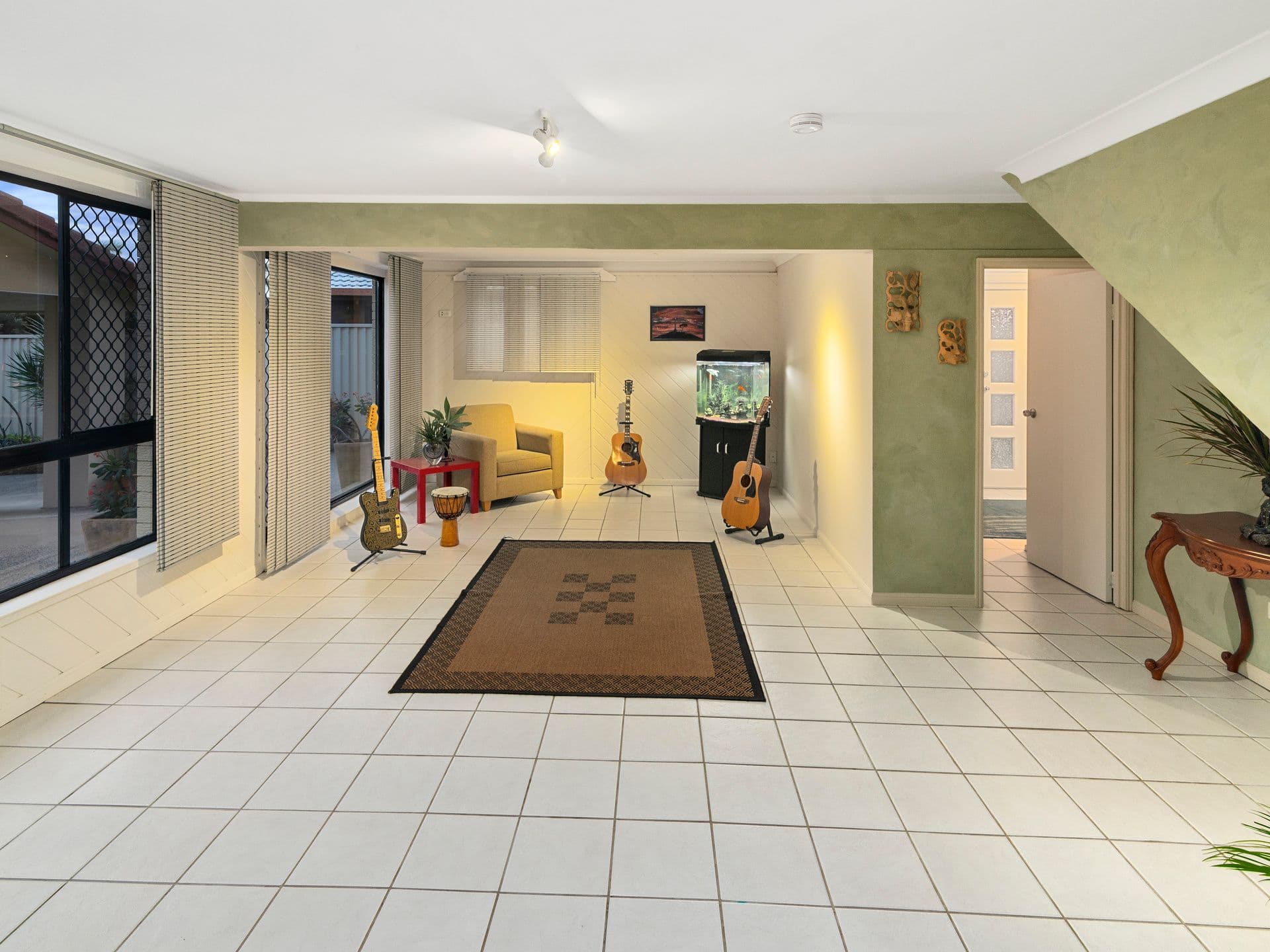 17 Hopbush Street, Palm Beach QLD 4221, Palm Beach - Thumbnail 6