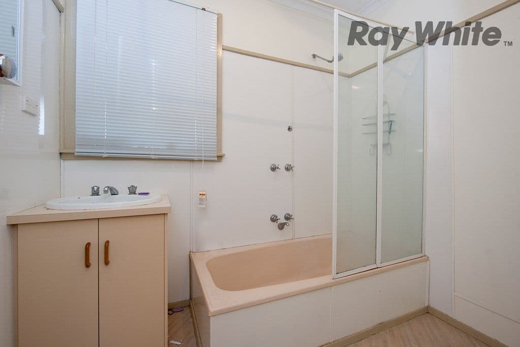 29 Cropley Crescent, LAVERTON VIC 3028, Laverton - Thumbnail 3