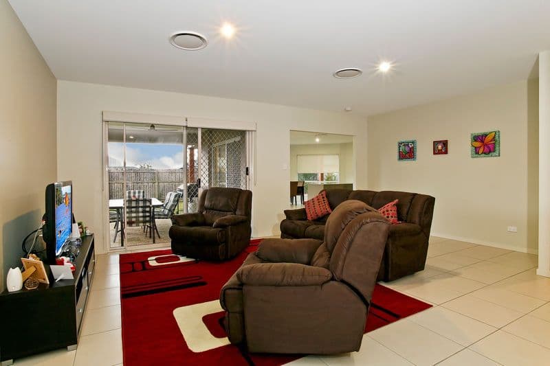 10 Goldenbell Place, PEREGIAN SPRINGS QLD 4573, Peregian Springs - Thumbnail 3