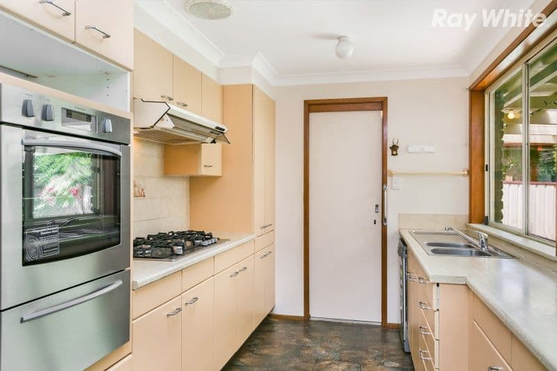 17 Carlo Close, Kincumber - Thumbnail 4
