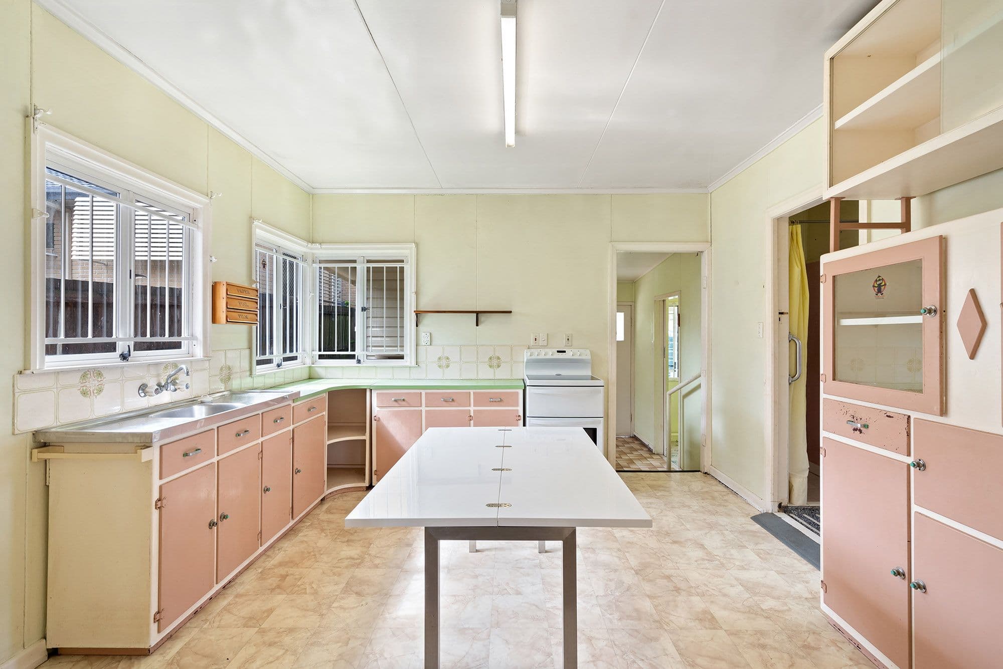 15 Gatton Street, Mount Gravatt East QLD 4122, Mount Gravatt East - Thumbnail 5