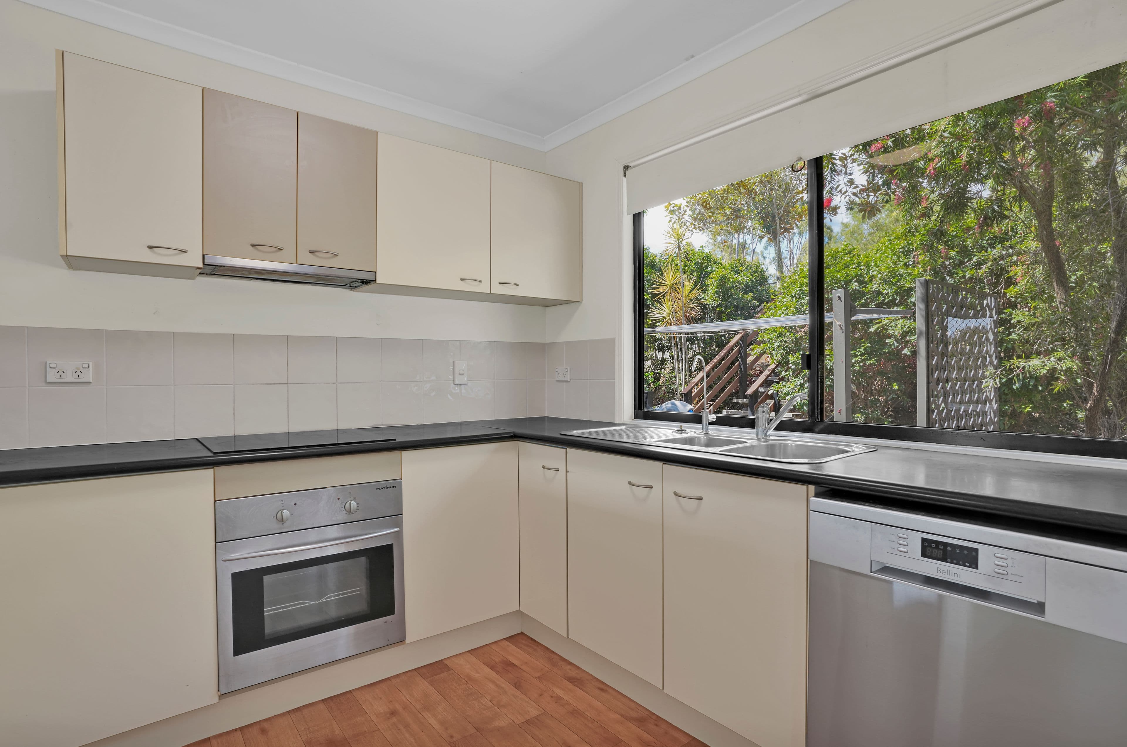 19 Flounder Crescent, Toolooa QLD 4680, Toolooa - Thumbnail 6