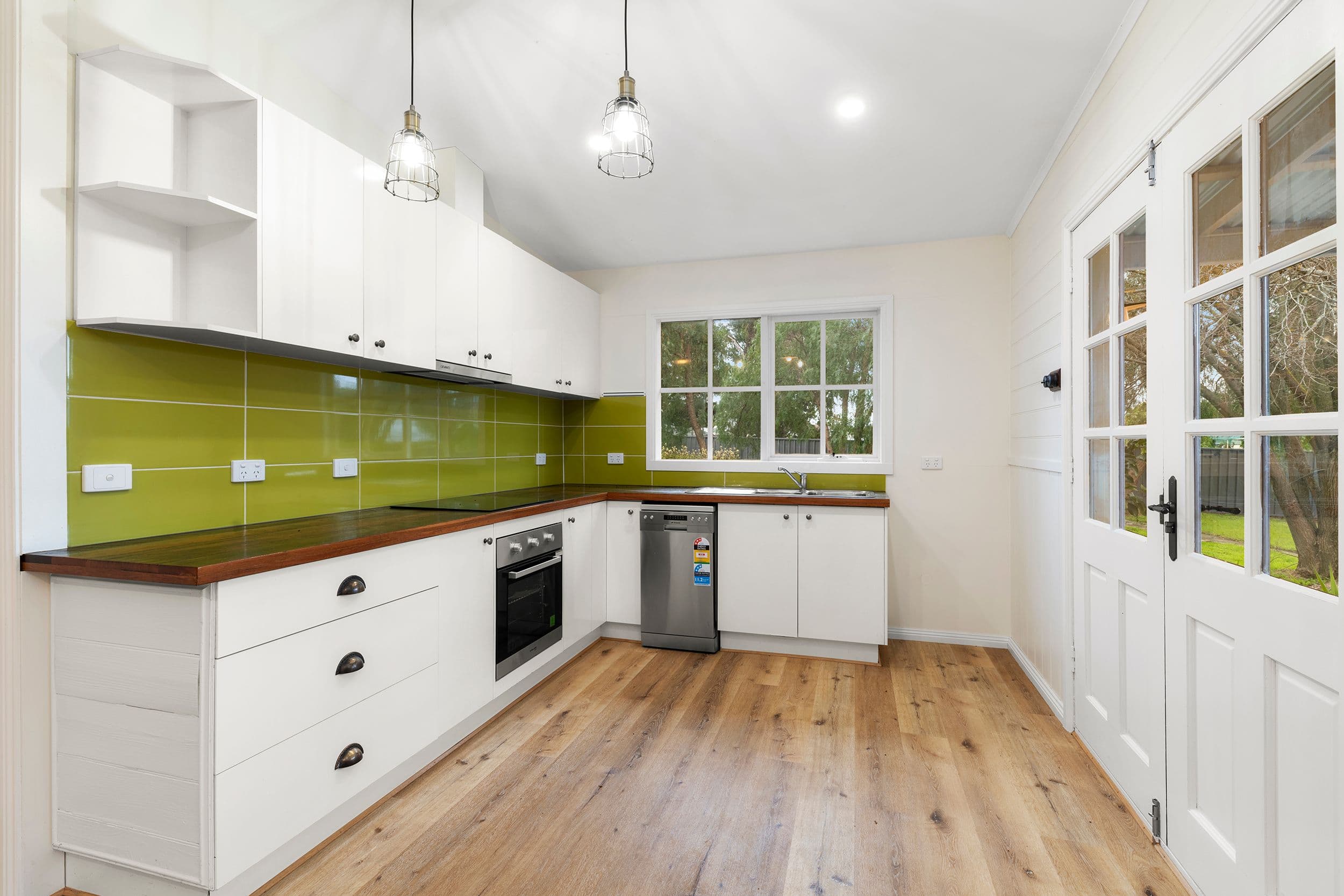 20 Mitchell Street, Heathcote VIC 3523, Heathcote - Thumbnail 3