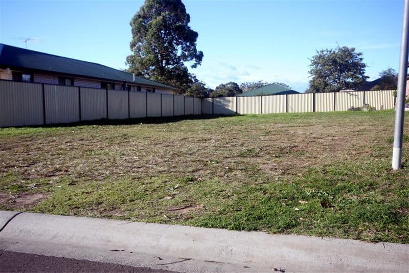 8 Natasha Close, MORISSET NSW 2264, Morisset - Thumbnail 2