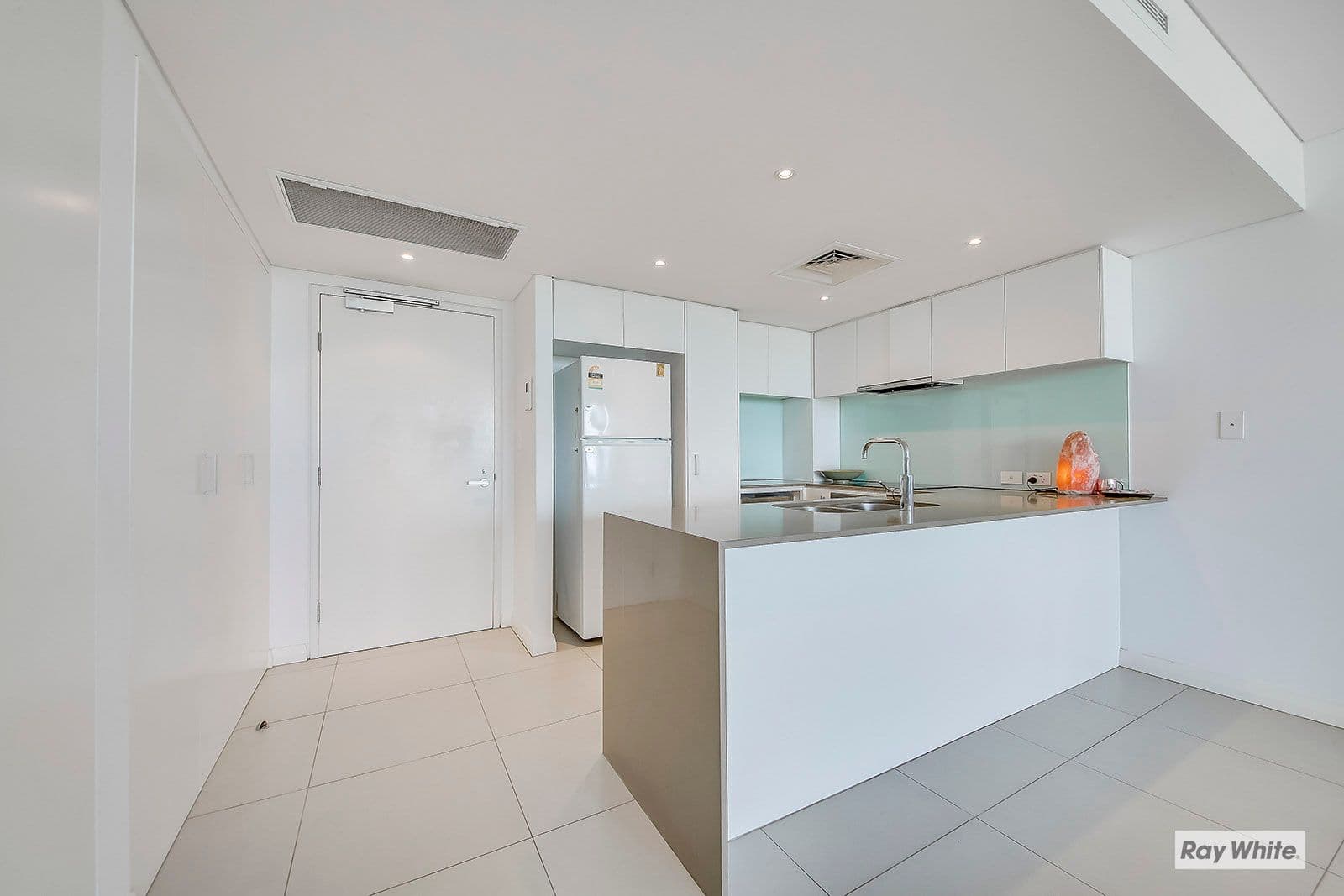 22-24 Cliff Street, Yeppoon QLD 4703, Yeppoon - Thumbnail 3