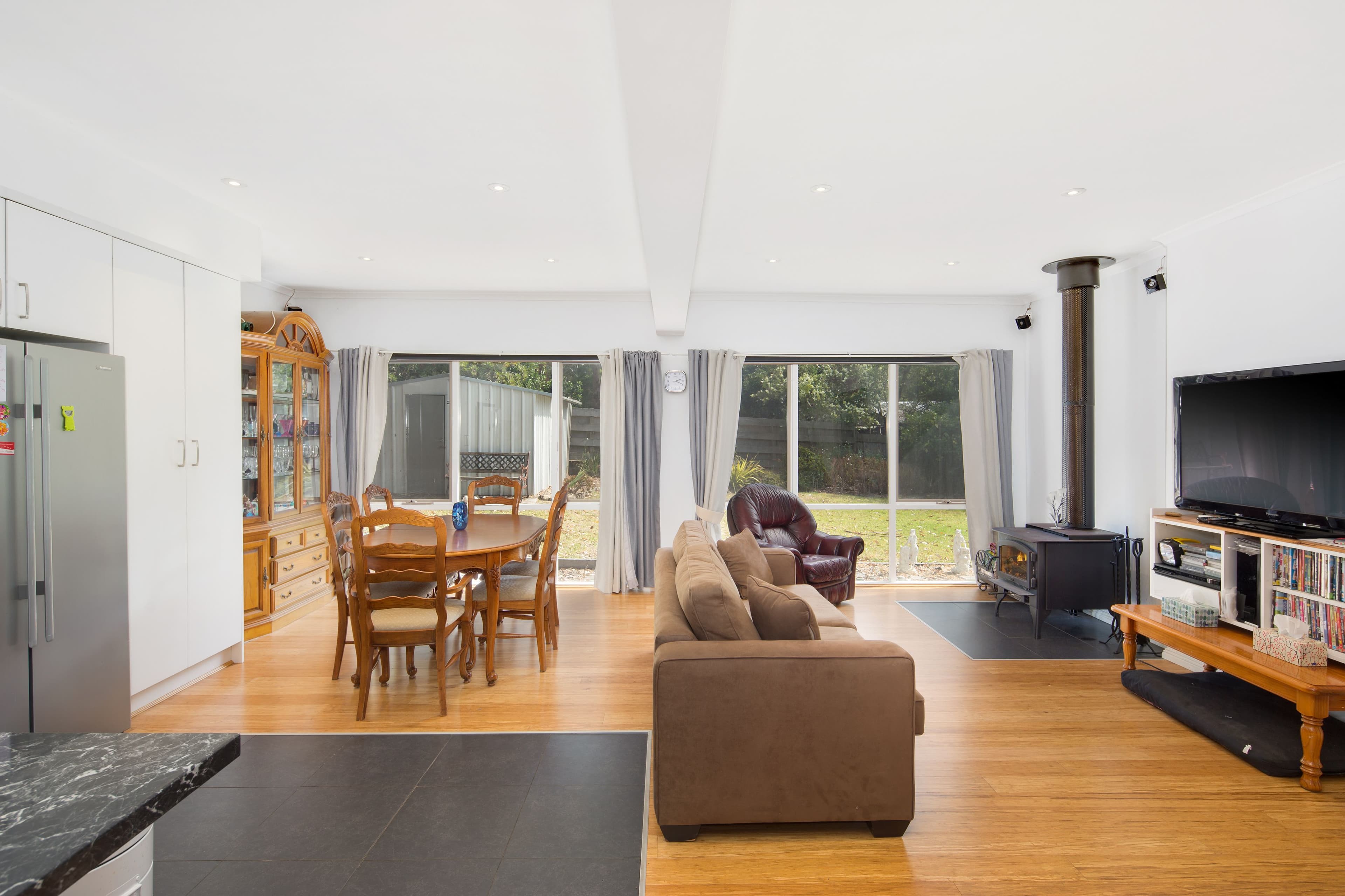 18 Cypress Court, Cowes VIC 3922, Cowes - Thumbnail 2