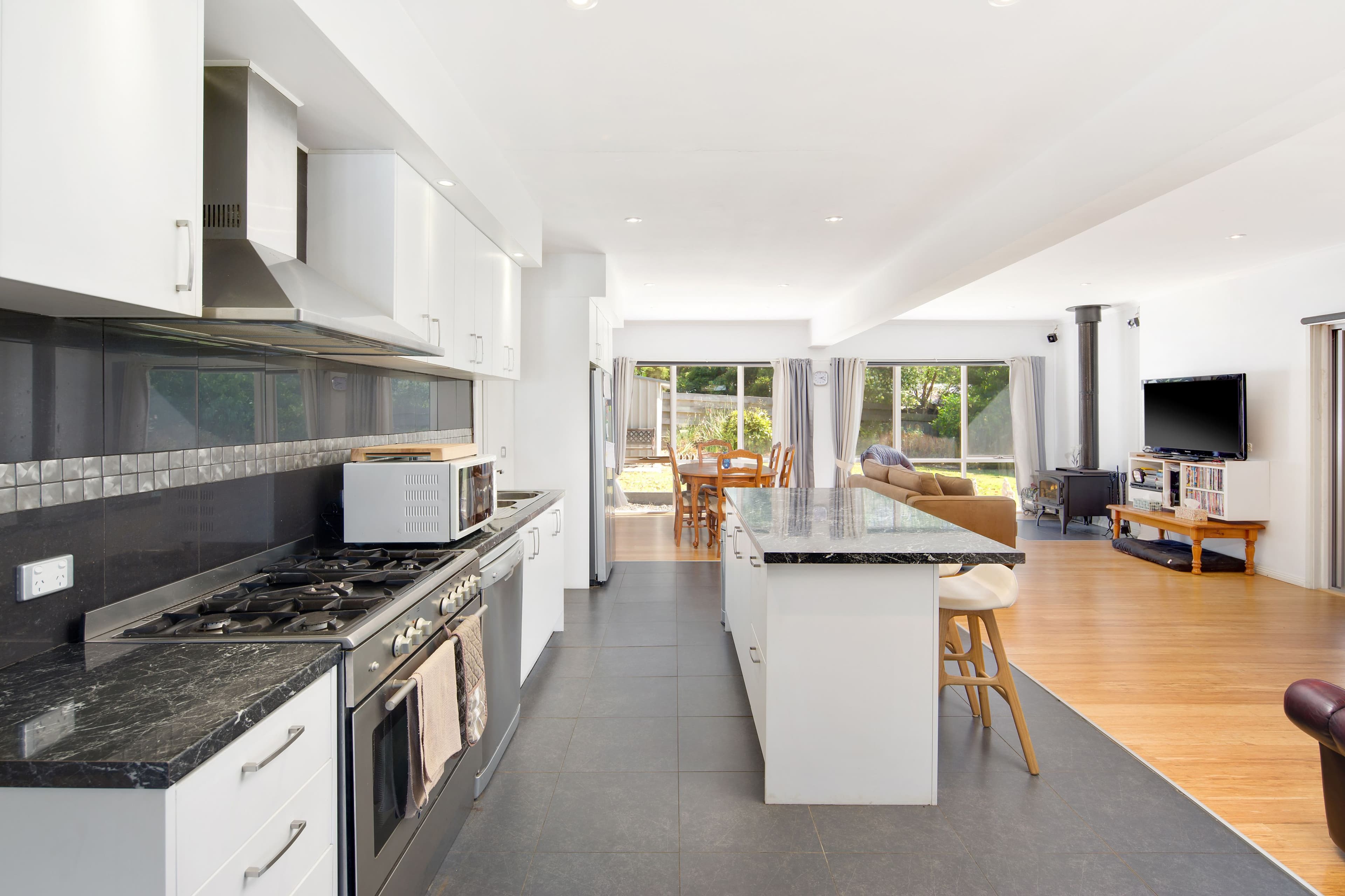 18 Cypress Court, Cowes VIC 3922, Cowes - Thumbnail 4
