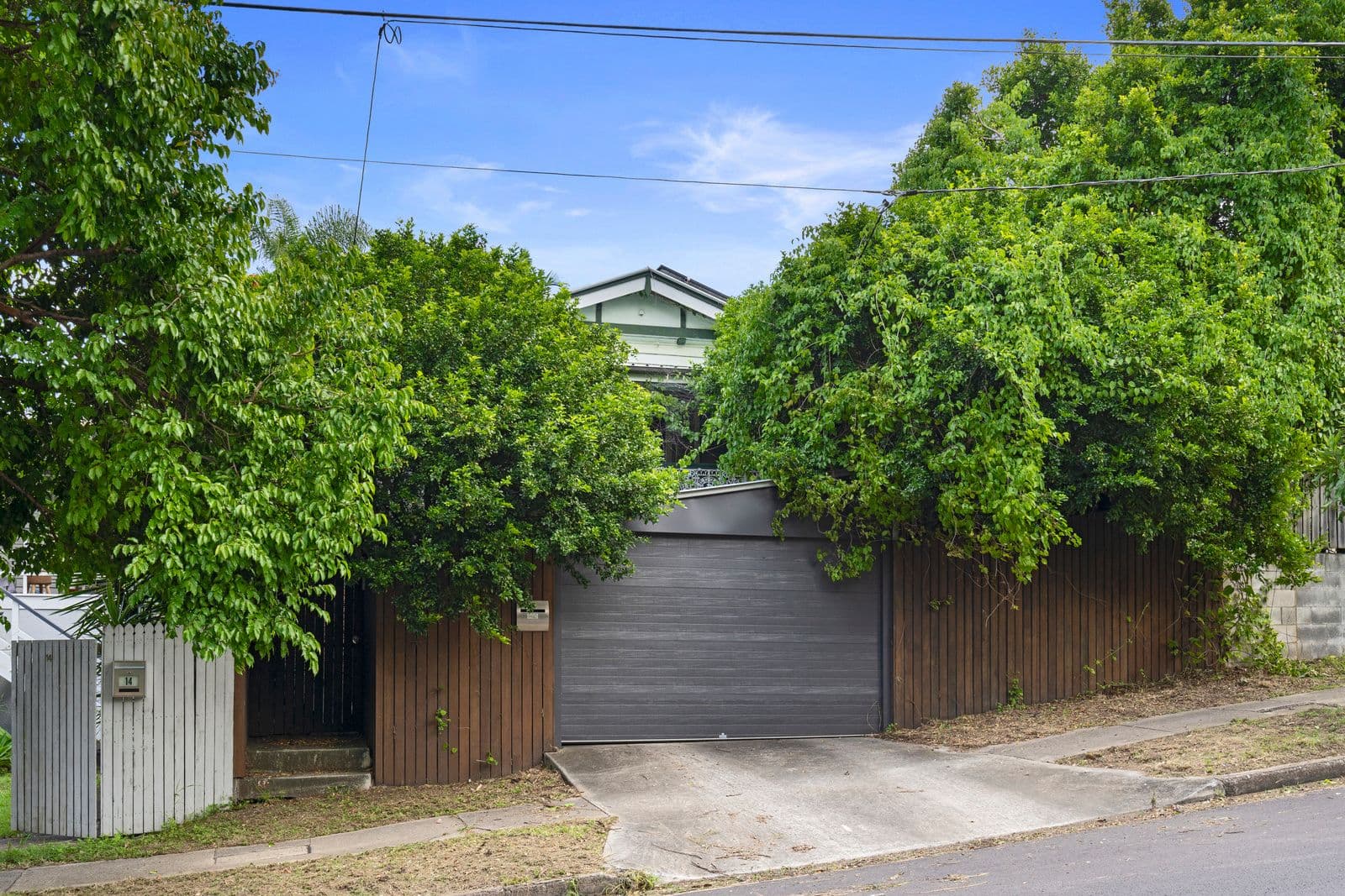16 Lewisham Street, Annerley QLD 4103, Annerley - Image 1