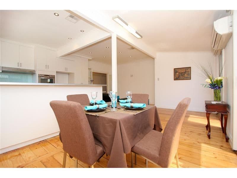 19 Geera Street, Coorparoo, QLD, 4151, Coorparoo - Thumbnail 5