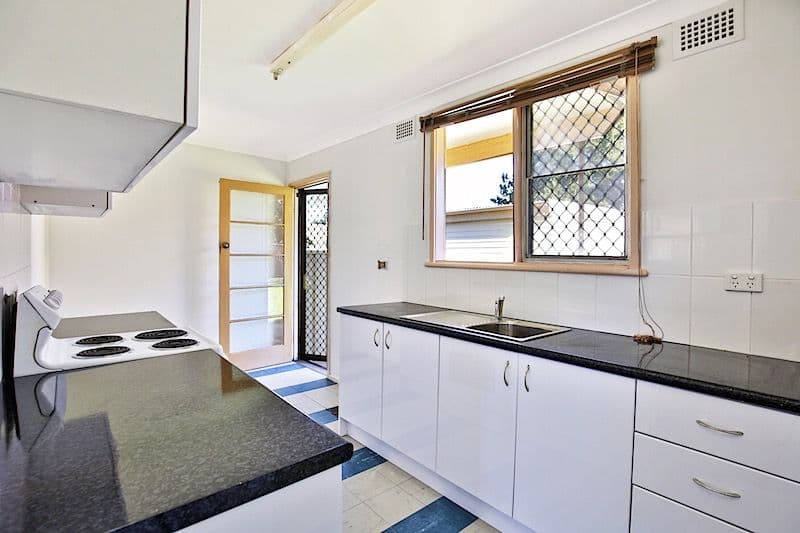 63 Wallace Street, Nowra - Thumbnail 3