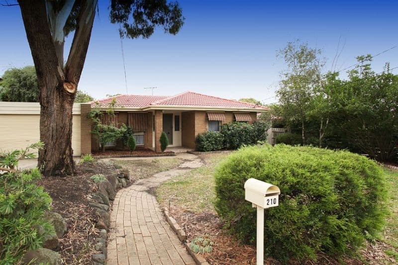 210 Lum Road, WHEELERS HILL VIC 3150, Wheelers Hill - Image 1