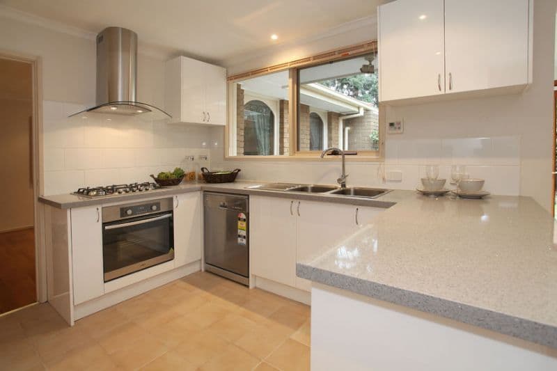 210 Lum Road, WHEELERS HILL VIC 3150, Wheelers Hill - Thumbnail 2
