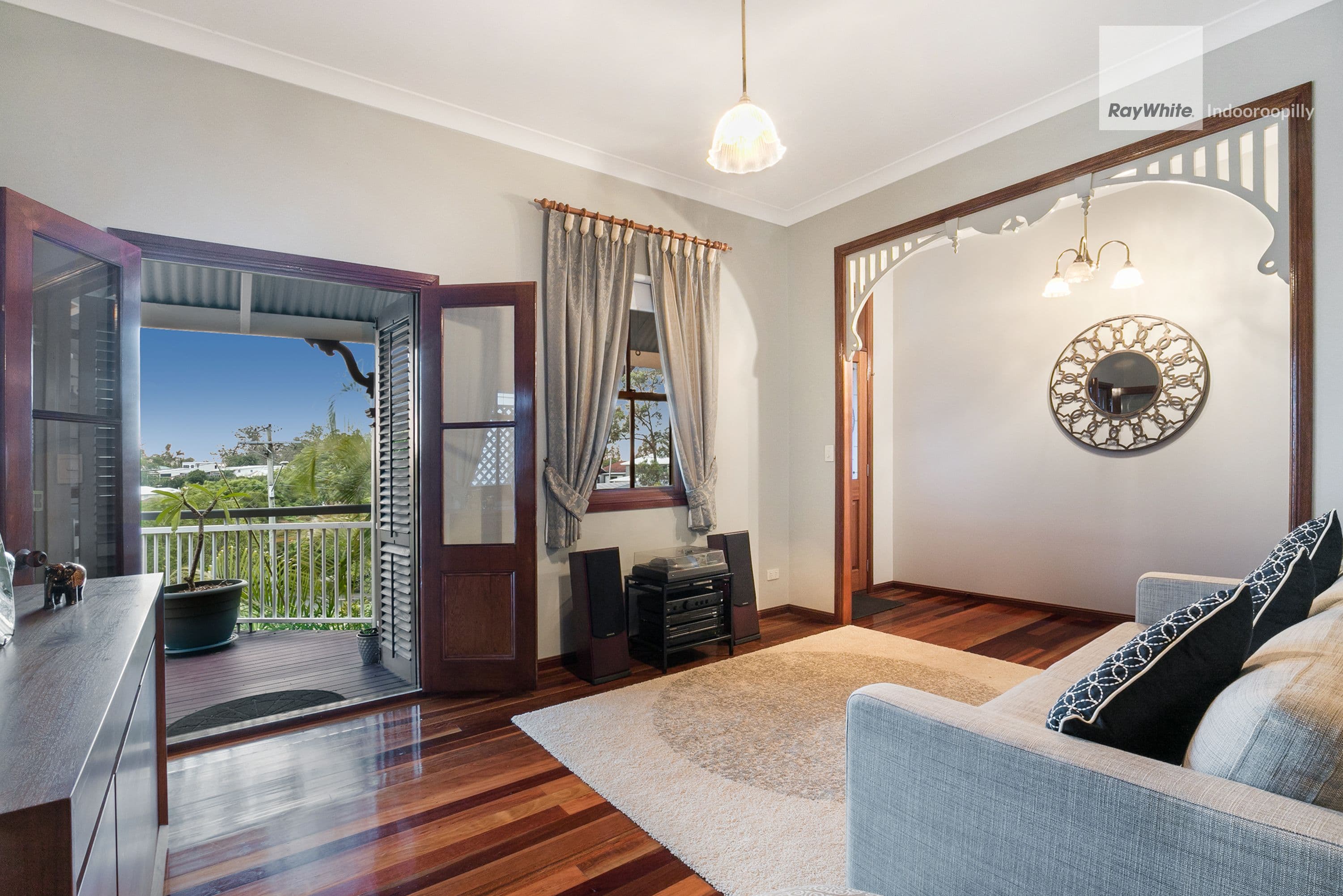 65 Disraeli Street, Indooroopilly QLD 4068, Indooroopilly - Thumbnail 3