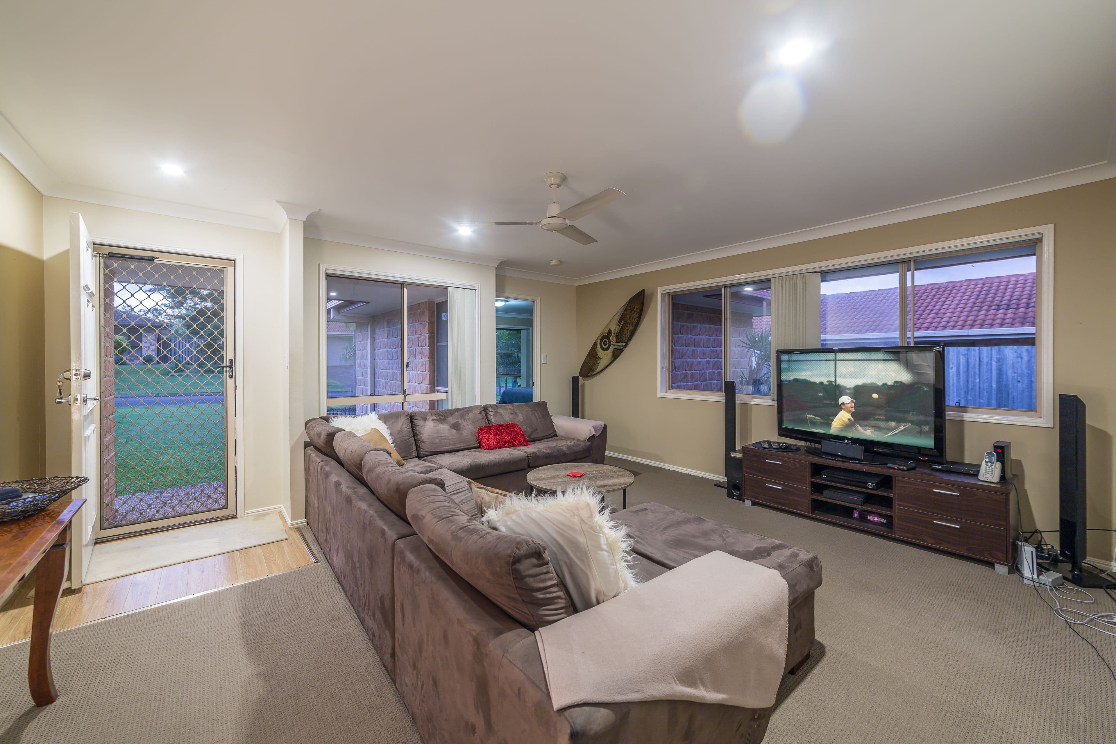 10 Prefect Close, Upper Coomera QLD 4209, Upper Coomera - Thumbnail 3