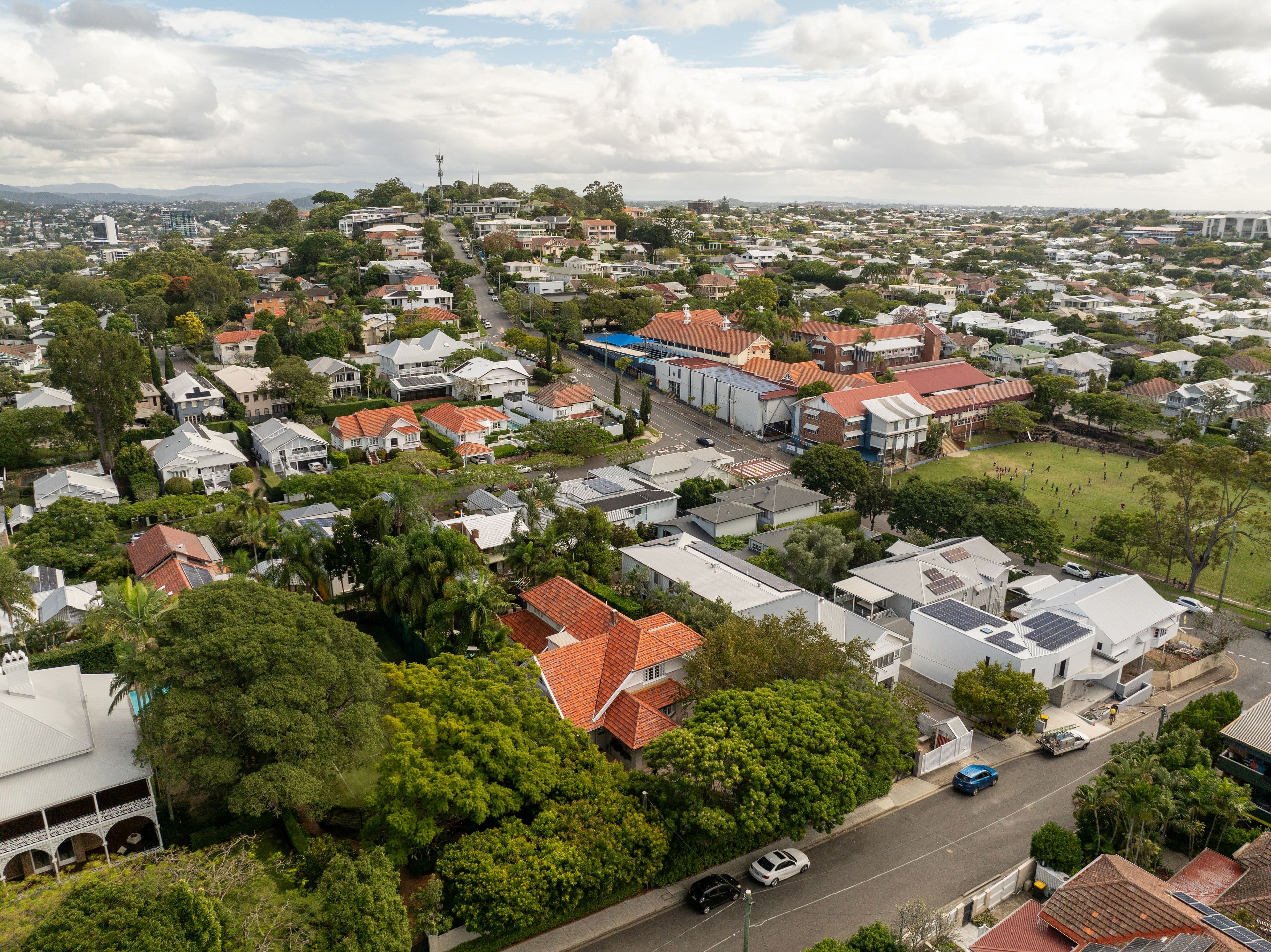 130 Crescent Road, Hamilton QLD 4007, Hamilton - Thumbnail 5