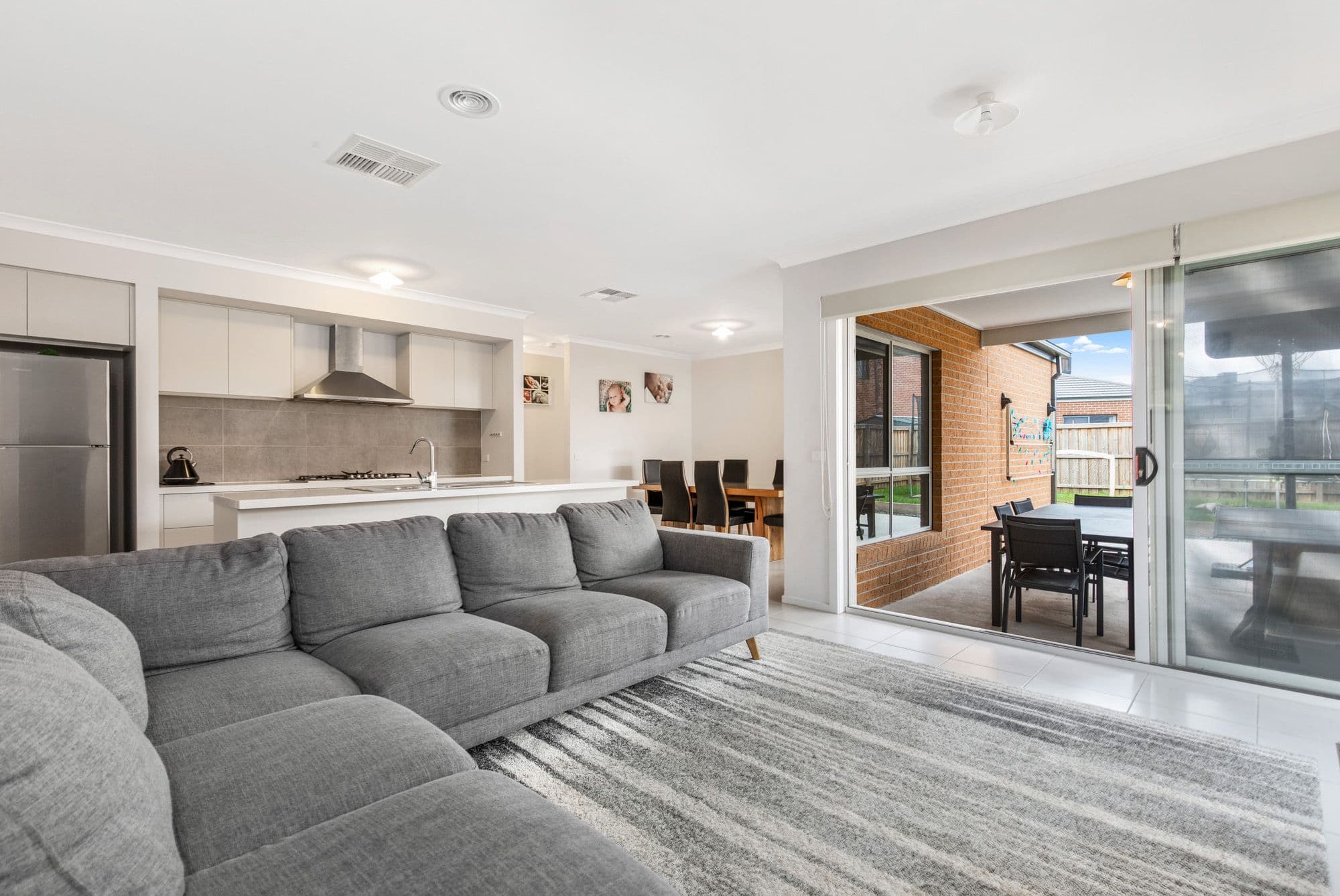 24 Pastille Road, Manor Lakes VIC 3024, Manor Lakes - Thumbnail 6
