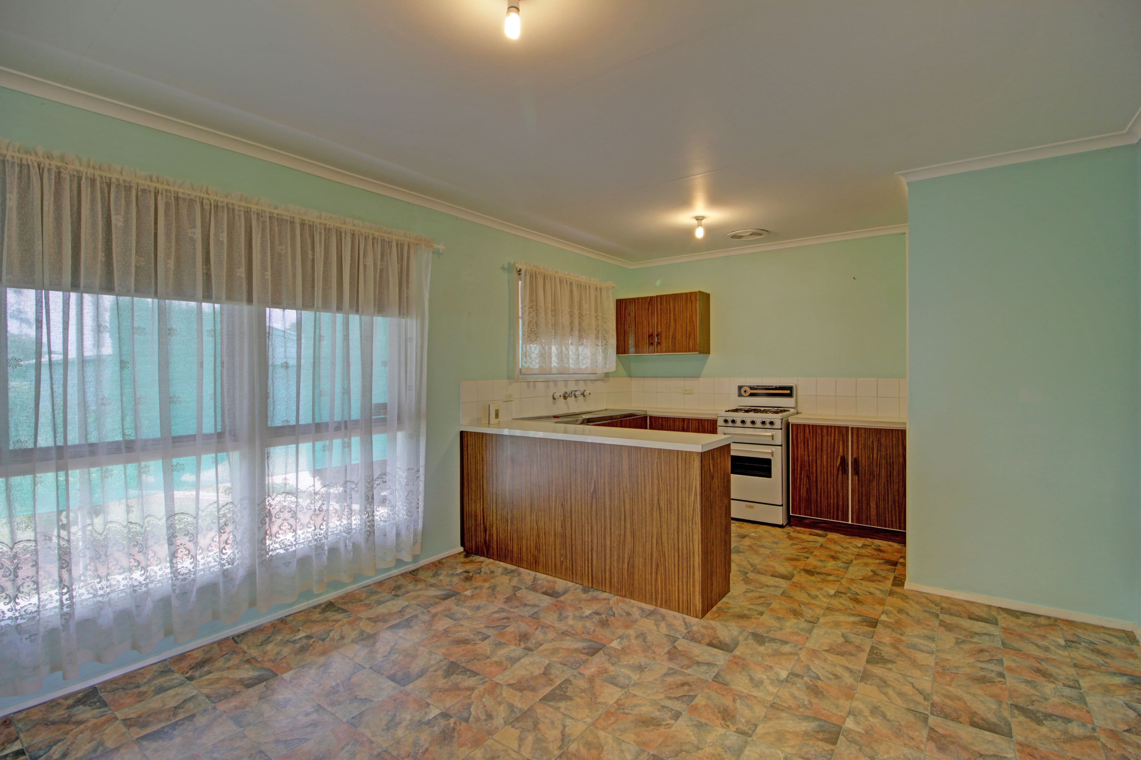 10 Dix Street, Renmark SA 5341, Renmark - Thumbnail 4