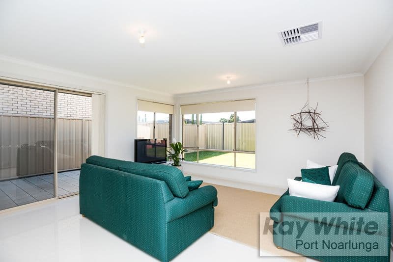 11 Knot Court, Seaford Meadows SA 5169, Seaford Meadows - Thumbnail 8