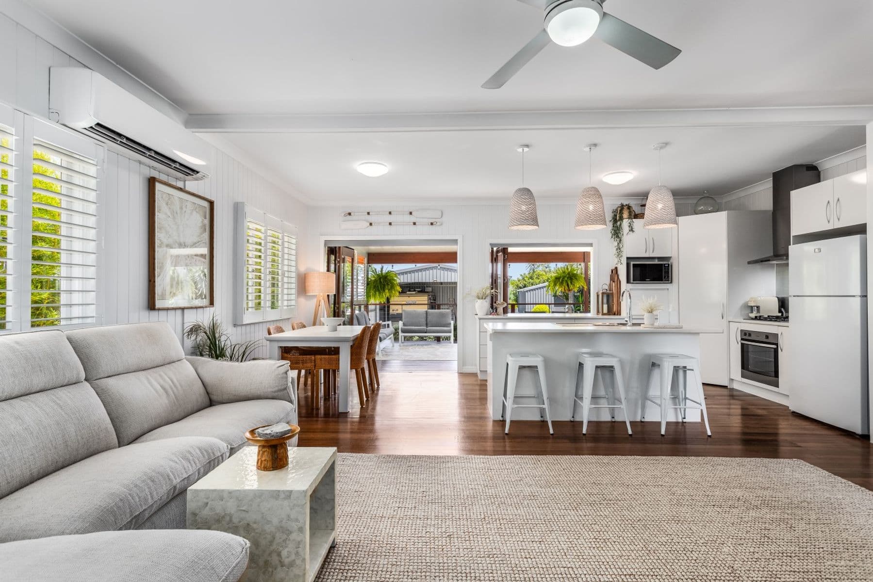 195 Blackstone Road, Silkstone QLD 4304, Silkstone - Image 1