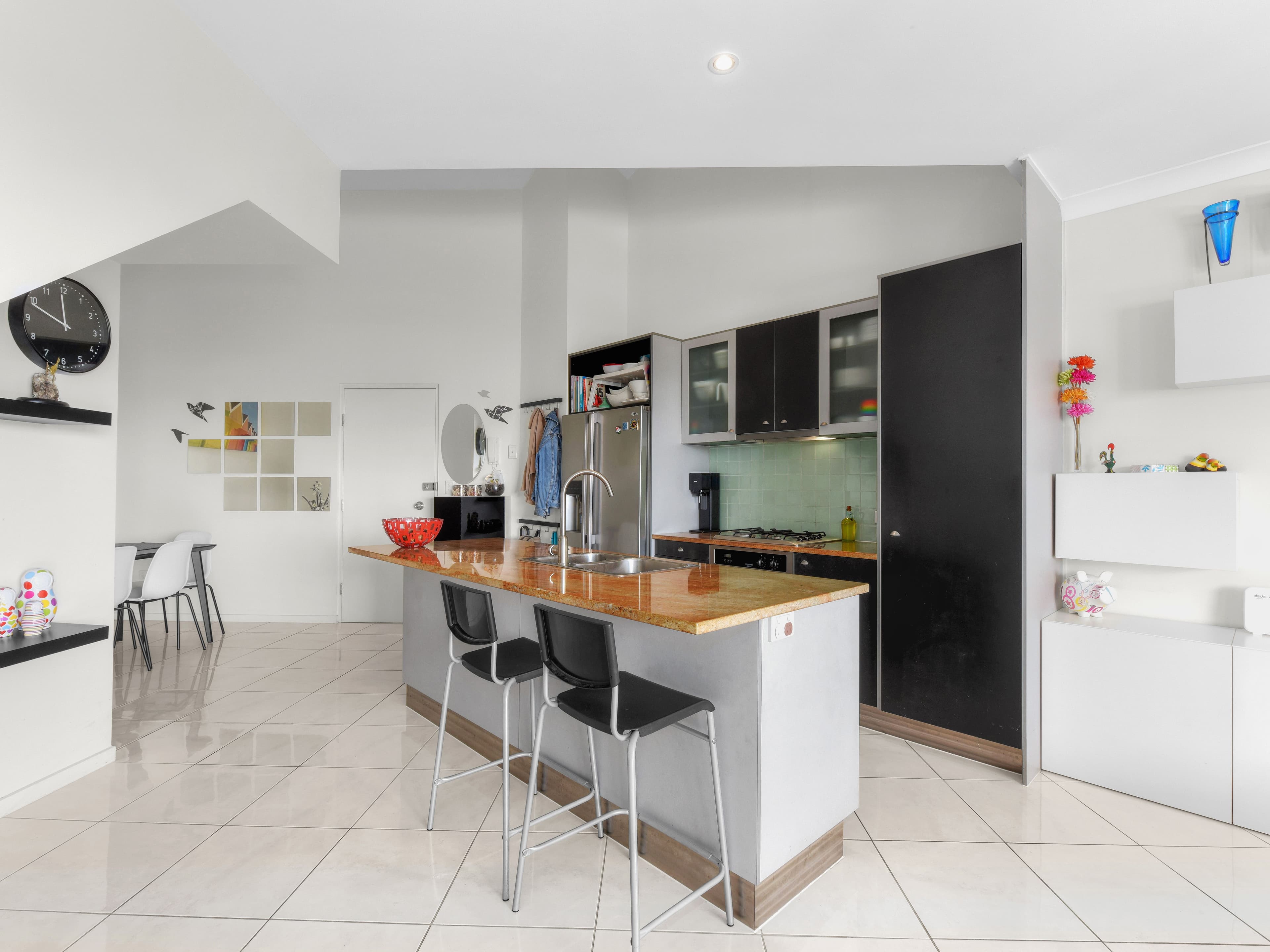 451 Gregory Terrace, Spring Hill QLD 4000, Spring Hill - Thumbnail 2