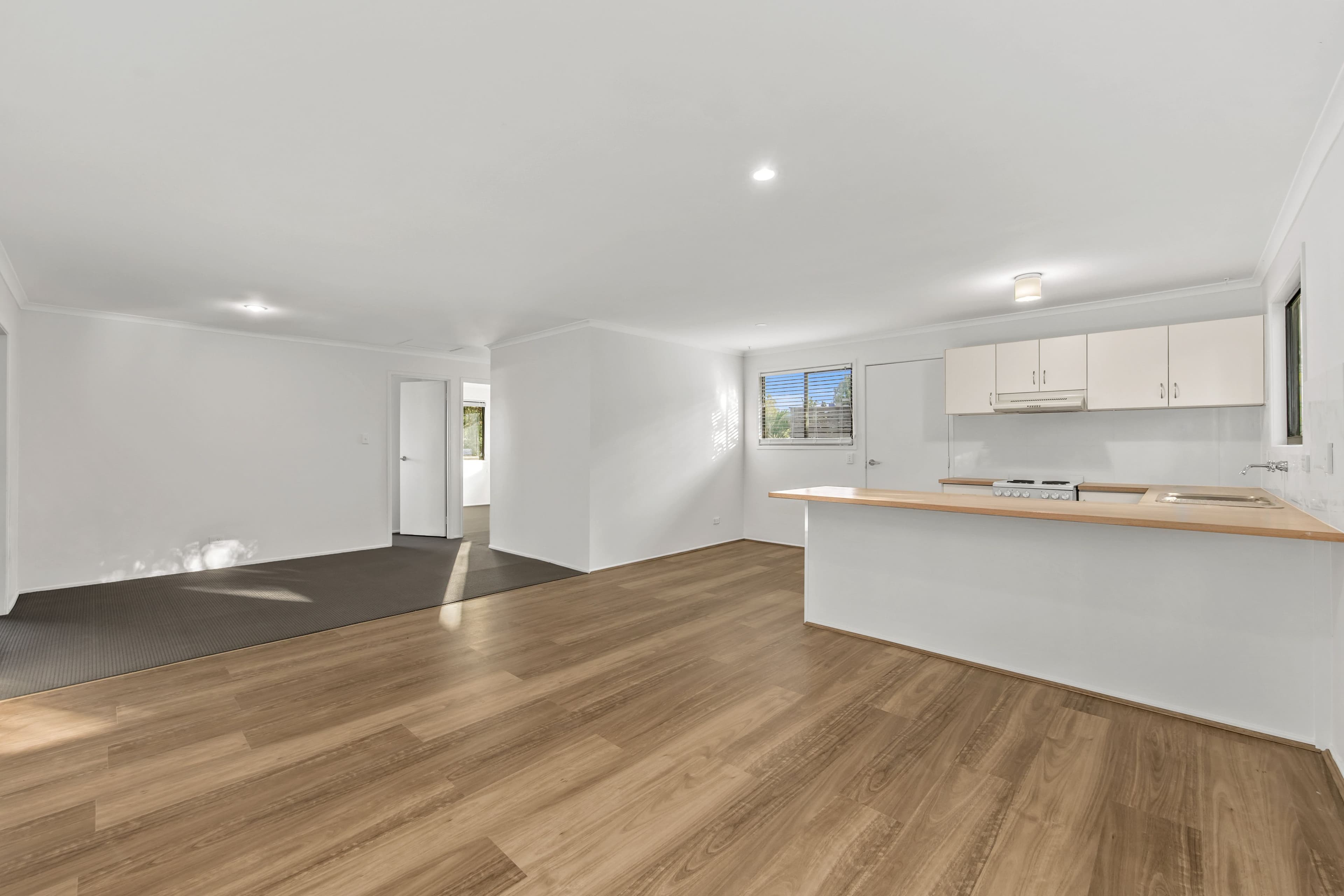 8 Tyson Court, Nerang QLD 4211, Nerang - Thumbnail 2