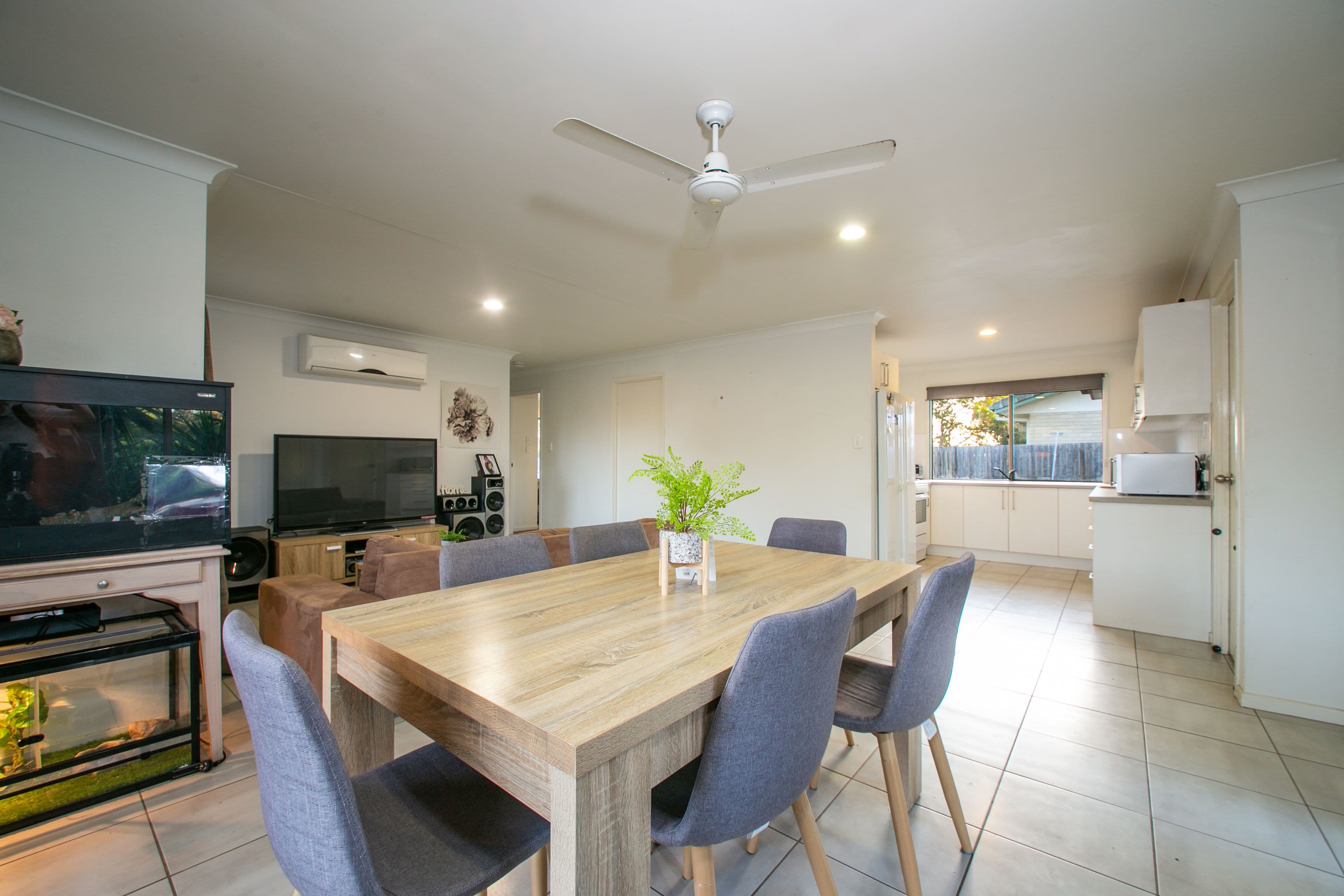 67 Selwyn Street, North Booval QLD 4304, North Booval - Thumbnail 4