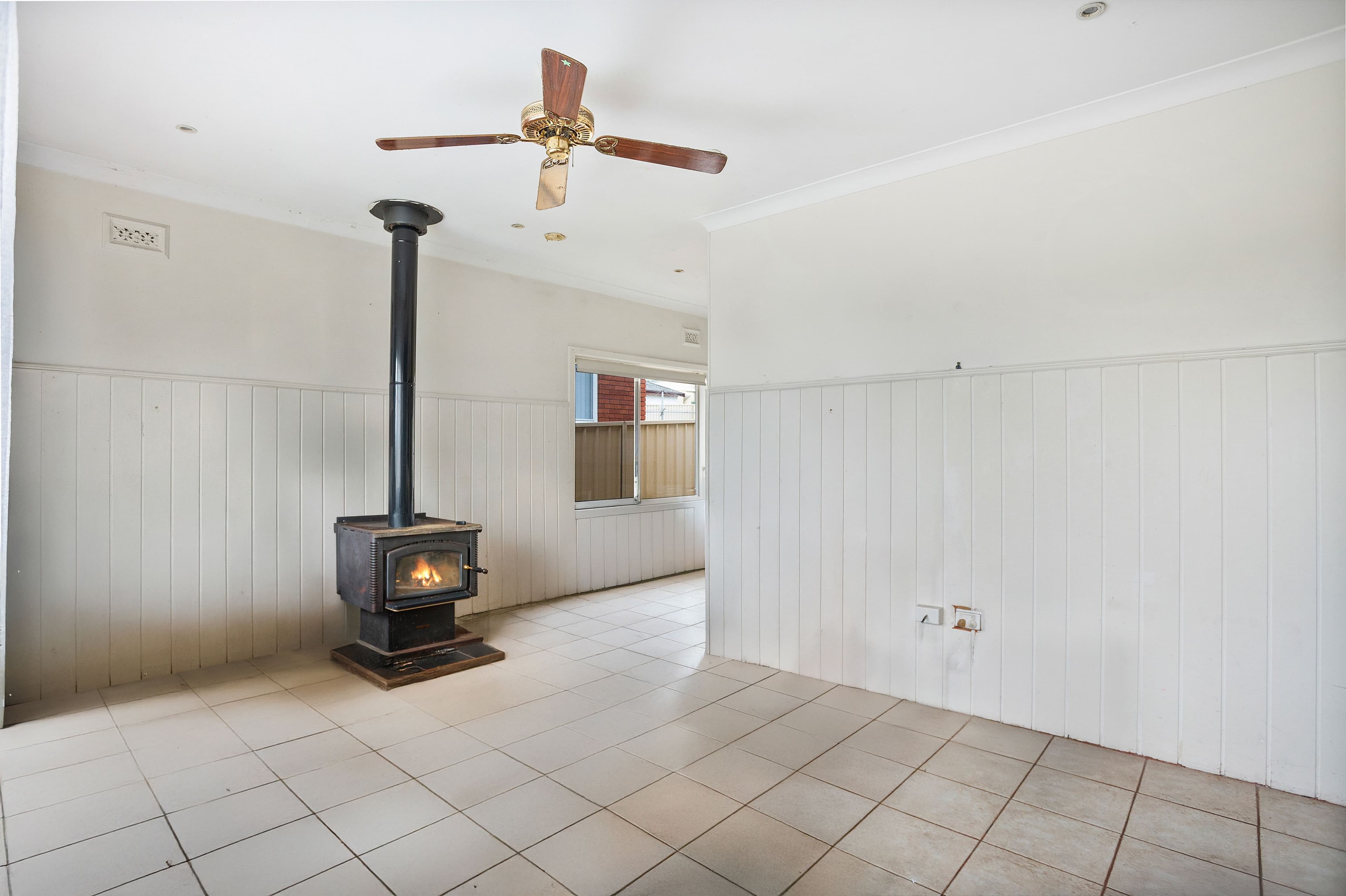 100 Leawarra Avenue, Barrack Heights NSW 2528, Barrack Heights - Thumbnail 3