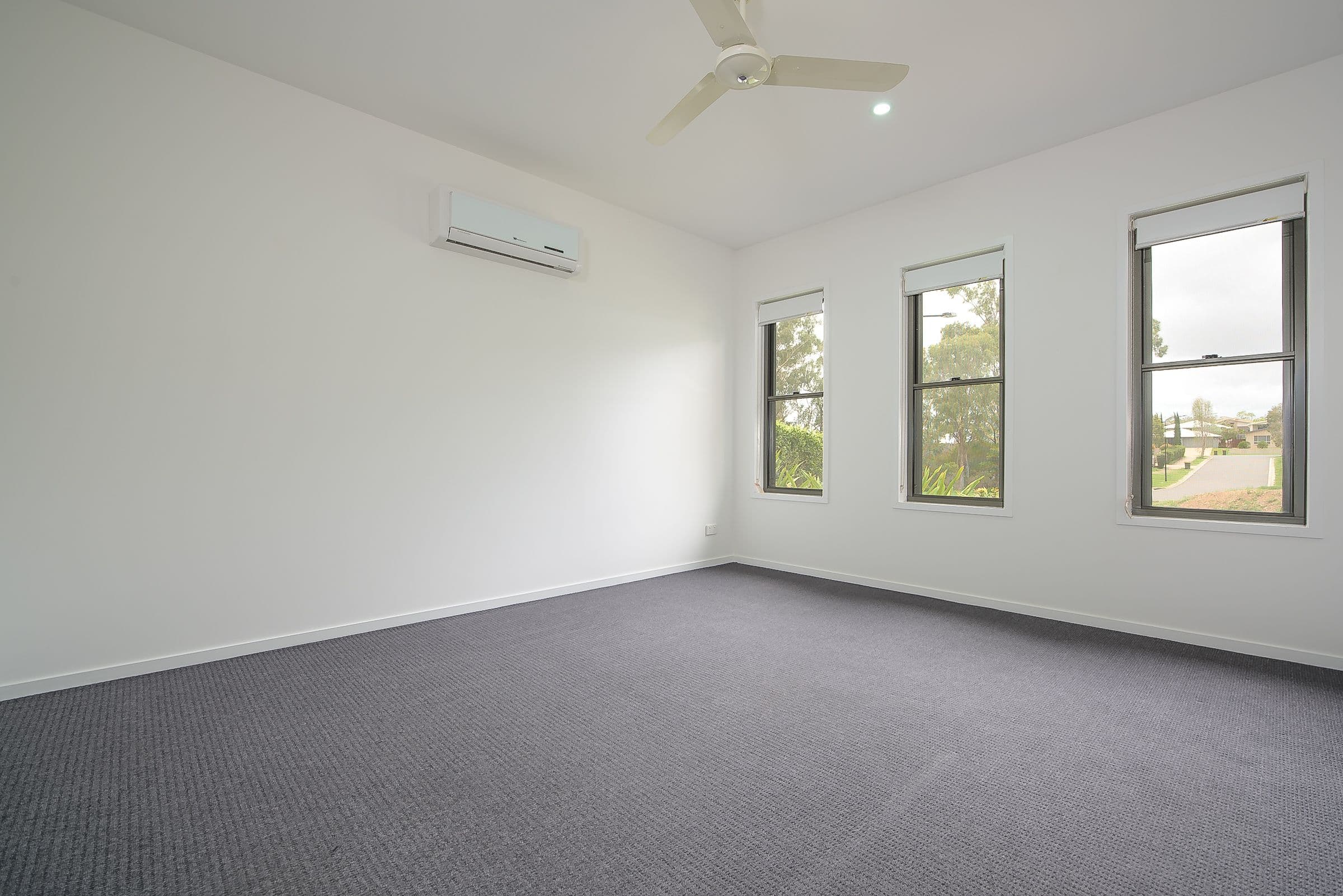 49 Iris Road, Kirkwood QLD 4680, Kirkwood - Thumbnail 5