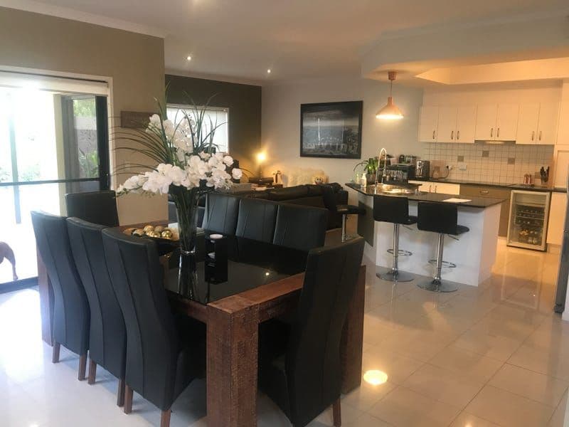 431 Oxley Drive, Runaway Bay QLD 4216, Runaway Bay - Thumbnail 4