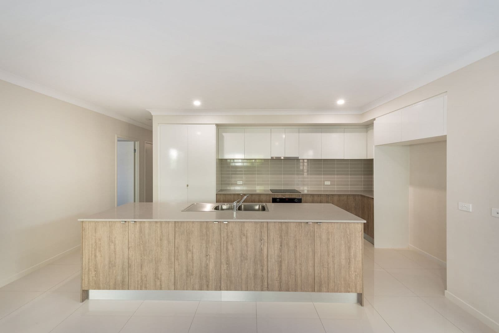 57 Oak Street, Pimpama QLD 4209, Pimpama - Thumbnail 2