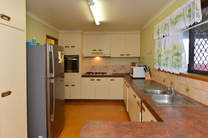 68 Wuth Street, DARLING HEIGHTS QLD 4350, Darling Heights - Thumbnail 2
