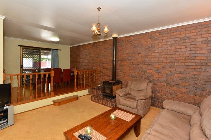 68 Wuth Street, DARLING HEIGHTS QLD 4350, Darling Heights - Thumbnail 5