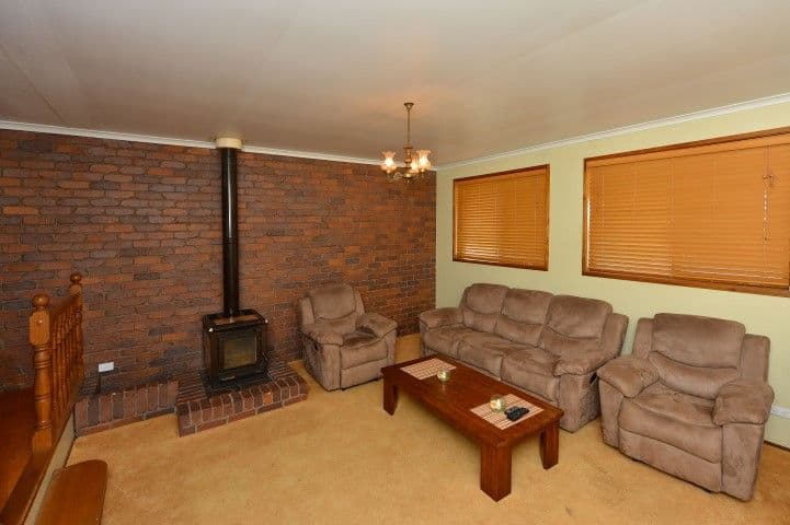 68 Wuth Street, DARLING HEIGHTS QLD 4350, Darling Heights - Thumbnail 6