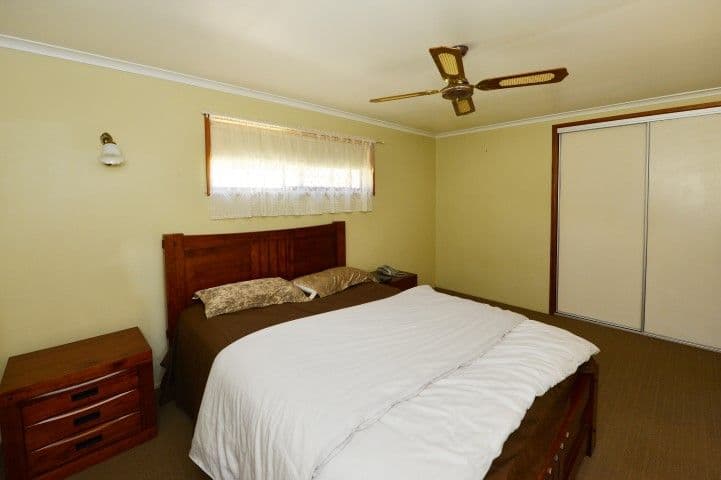 68 Wuth Street, DARLING HEIGHTS QLD 4350, Darling Heights - Thumbnail 7