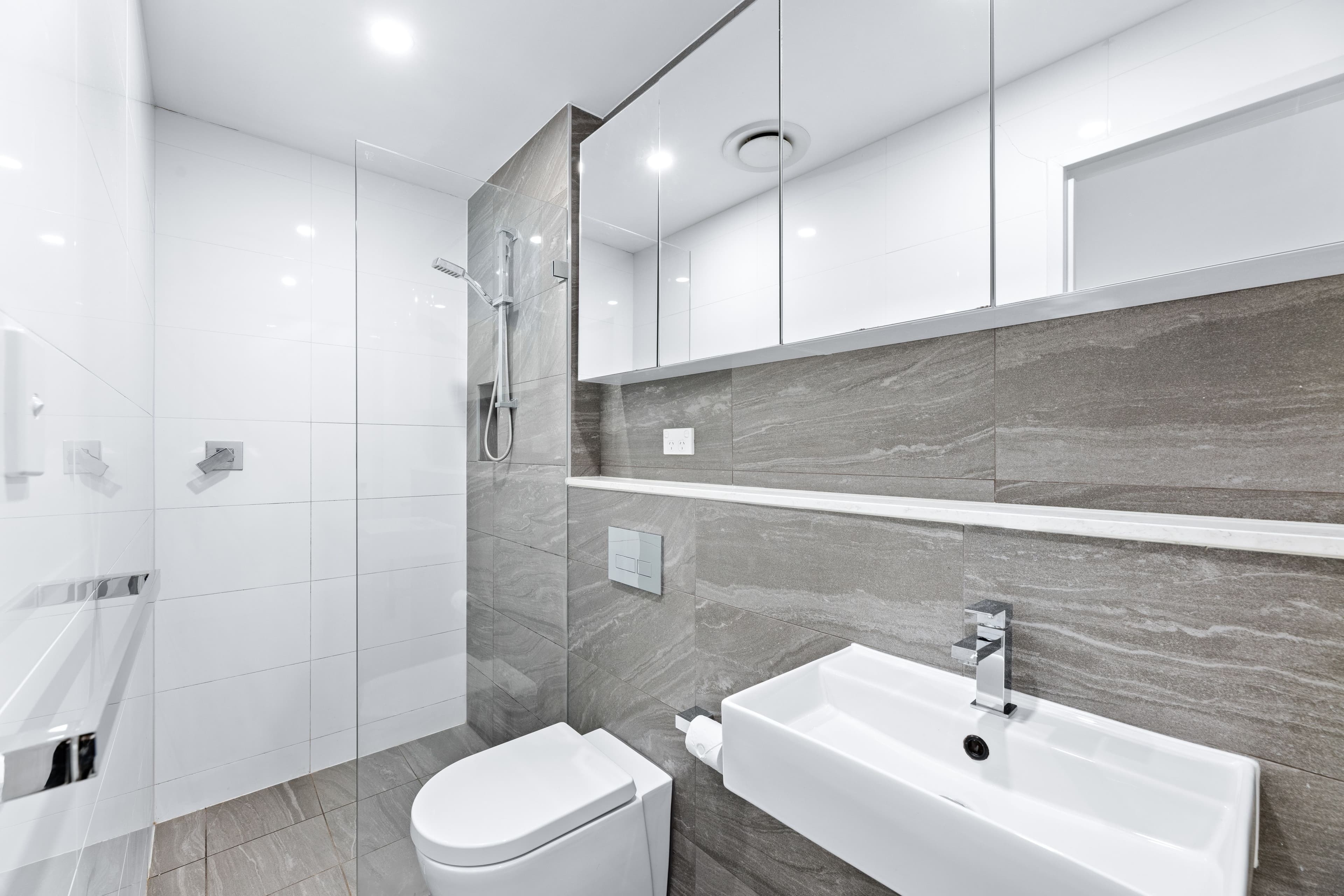315 Taren Point Road, Caringbah NSW 2229, Caringbah - Thumbnail 6