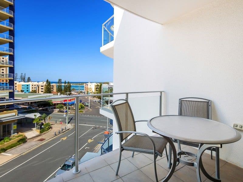 Unit 403 'Ocean Views Resort' 115 Bulcock Street, Caloundra QLD 4551, Caloundra - Thumbnail 4