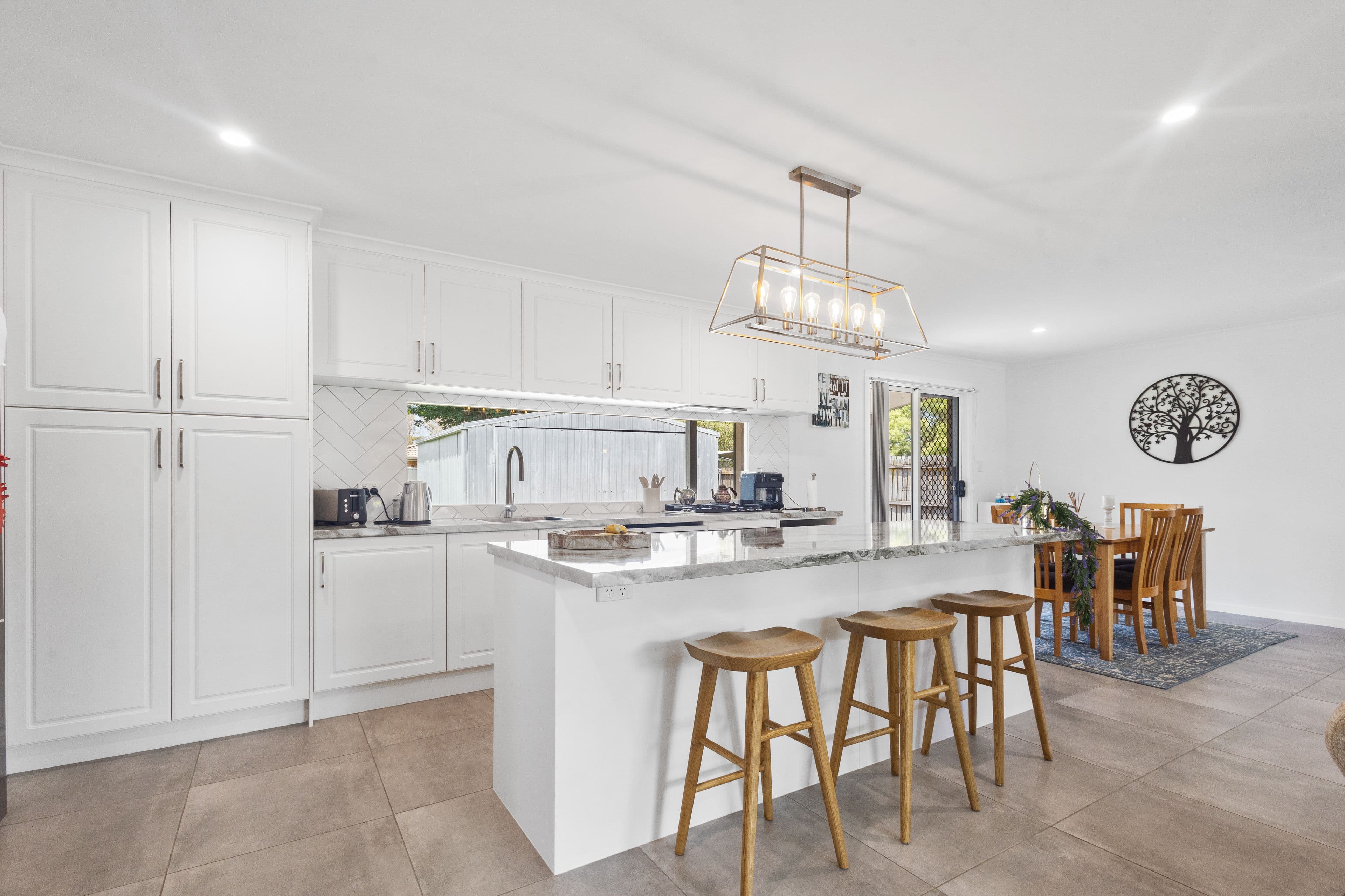 20 Burrabi Street, Bald Hills QLD 4036, Bald Hills - Thumbnail 2