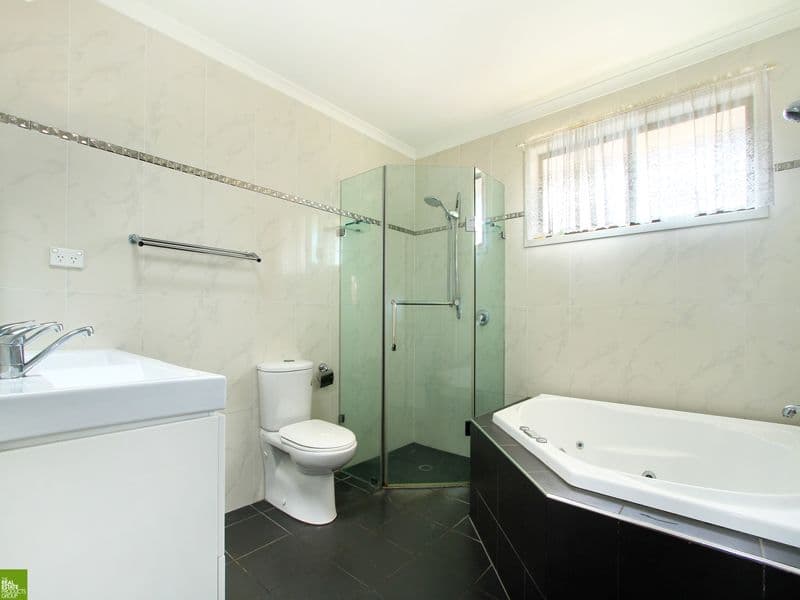 195 Waples Road, FARMBOROUGH HEIGHTS NSW 2526, Farmborough Heights - Thumbnail 2
