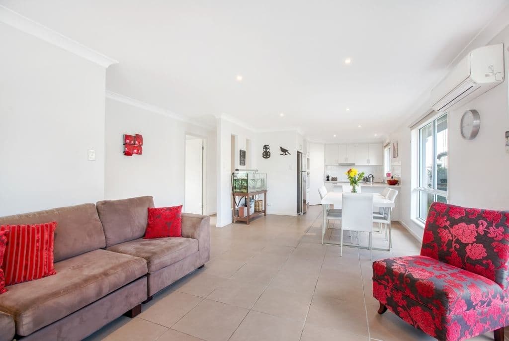 6 Maplespring Street, SIPPY DOWNS QLD 4556, Sippy Downs - Thumbnail 7