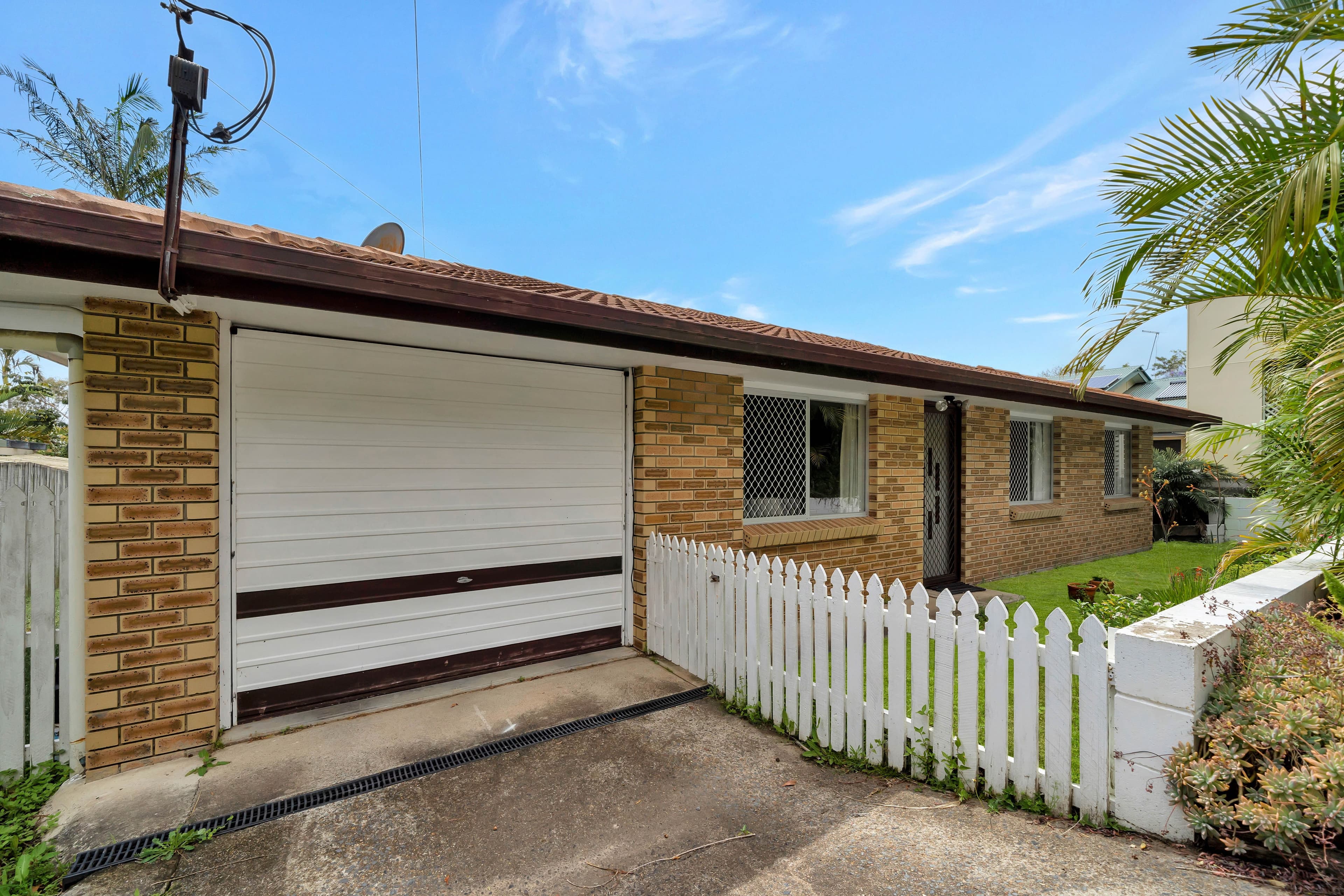 35 Louis Street, Beenleigh QLD 4207, Beenleigh - Image 1