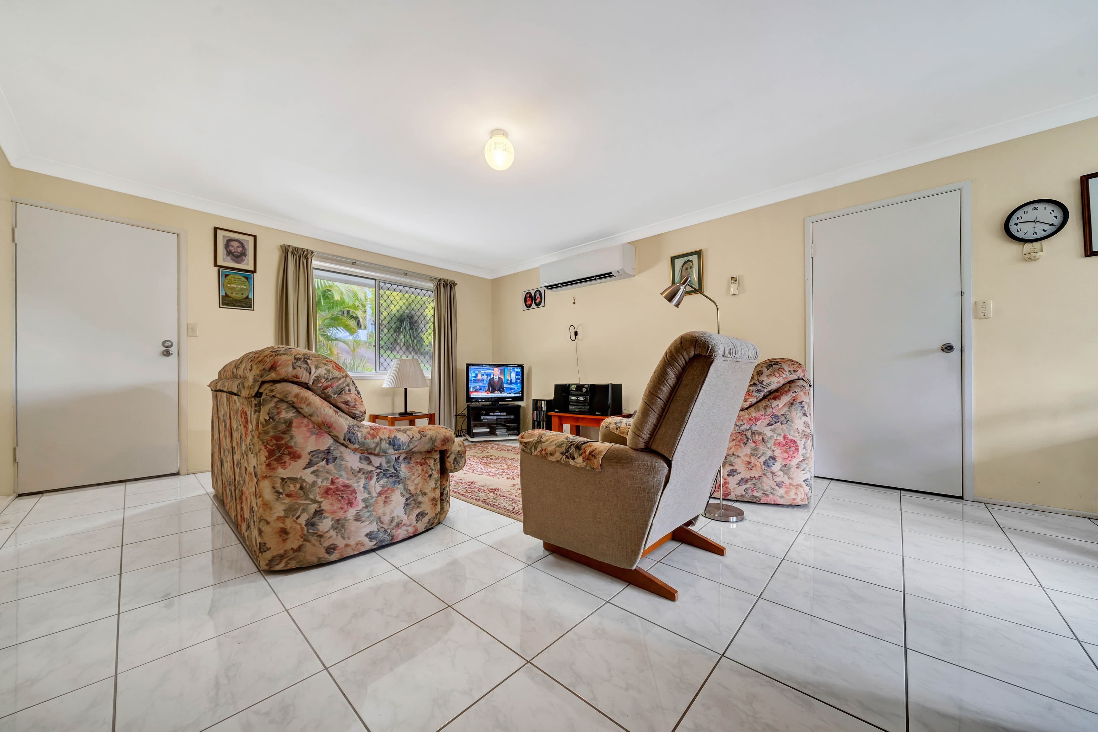 35 Louis Street, Beenleigh QLD 4207, Beenleigh - Thumbnail 3