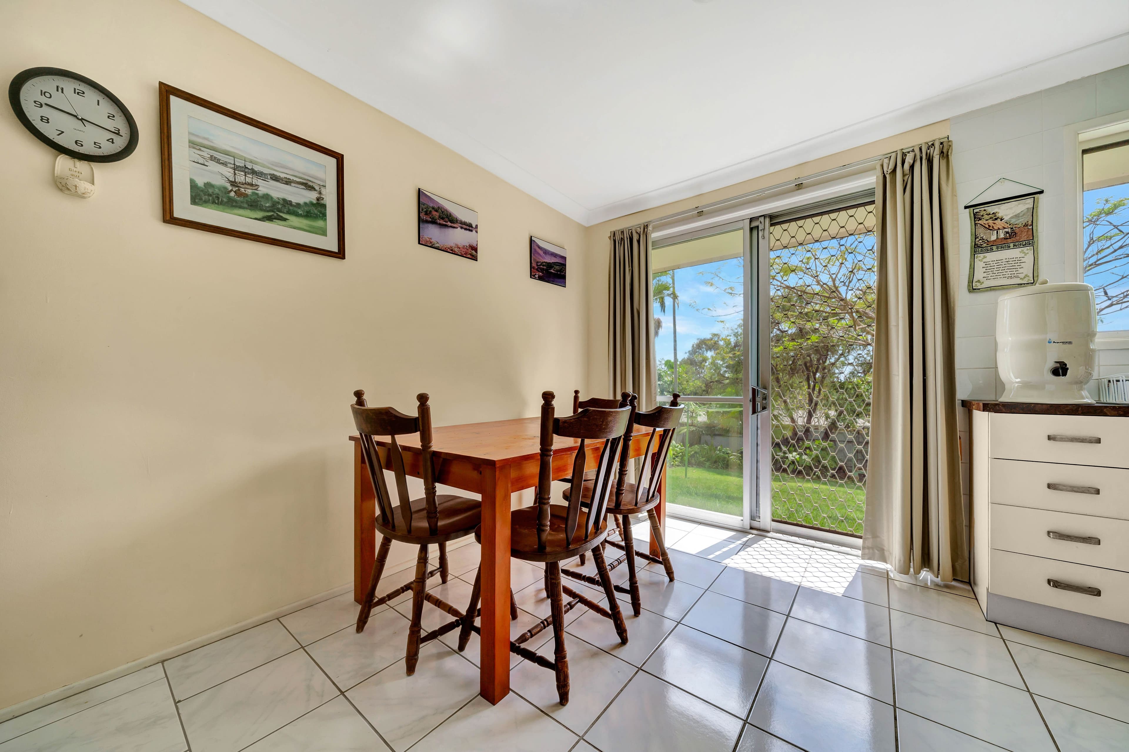35 Louis Street, Beenleigh QLD 4207, Beenleigh - Thumbnail 5