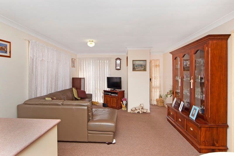 257 Cresthaven Avenue, BATEAU BAY NSW 2261, Bateau Bay - Thumbnail 3