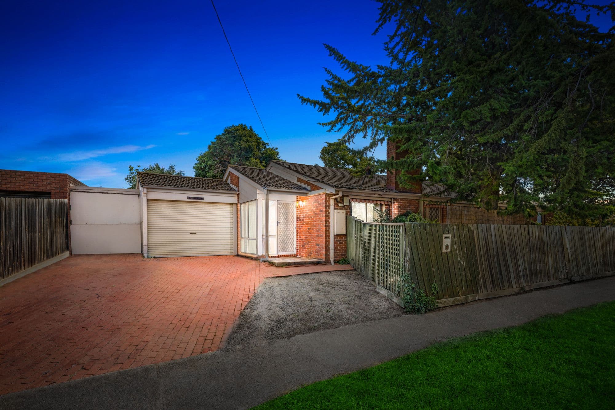 1 Whitehall Crescent, Werribee VIC 3030, Werribee - Thumbnail 2