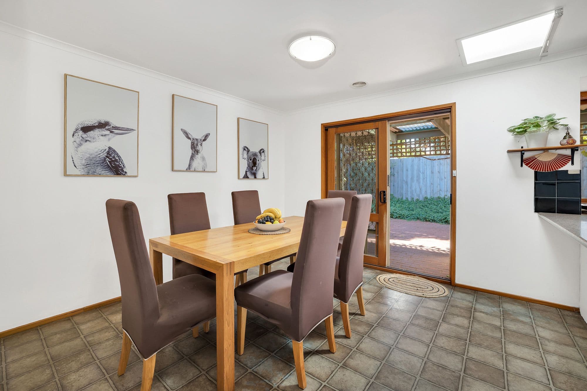 1 Whitehall Crescent, Werribee VIC 3030, Werribee - Thumbnail 5